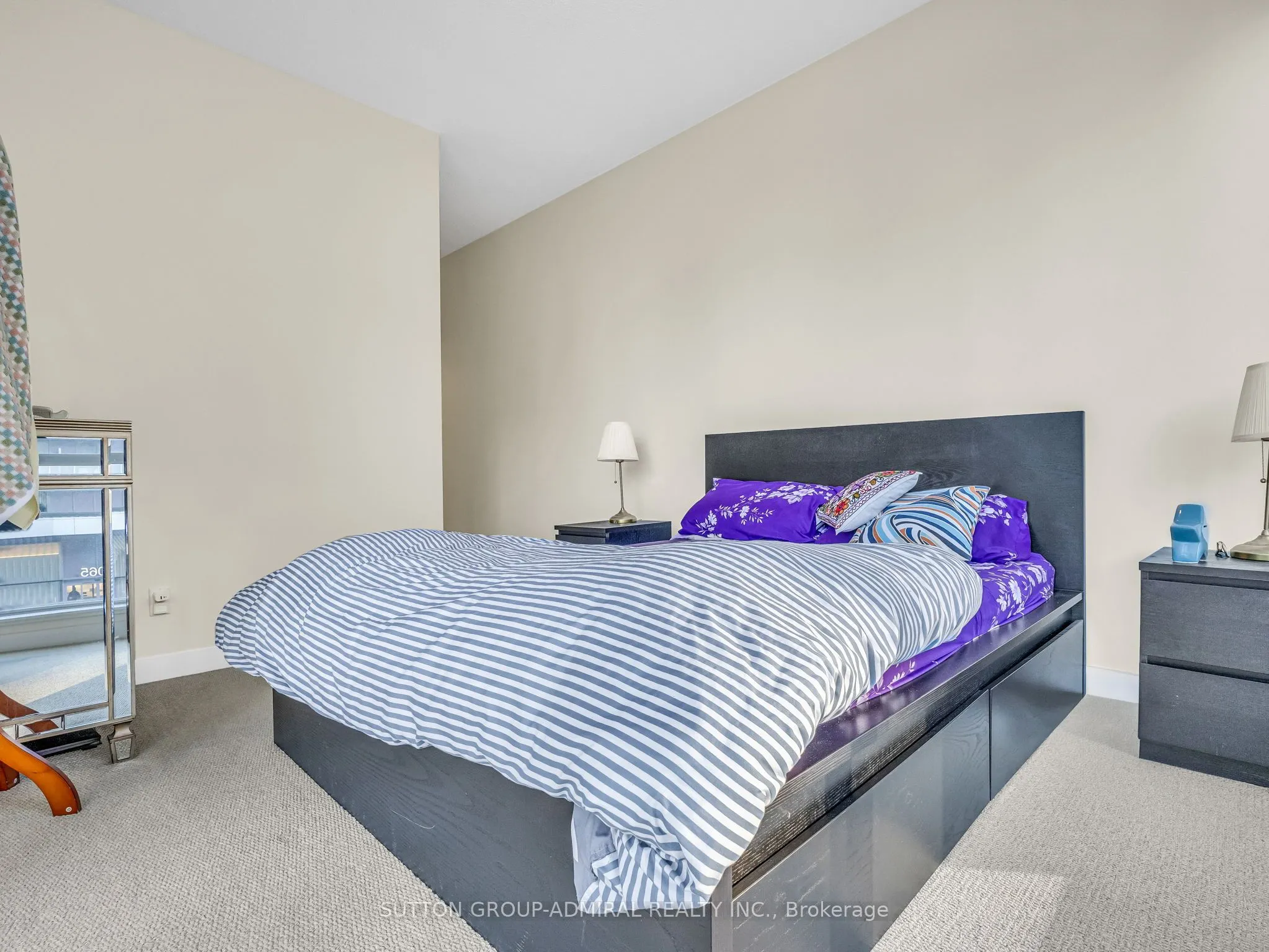 4070 Confederation Parkway, #202