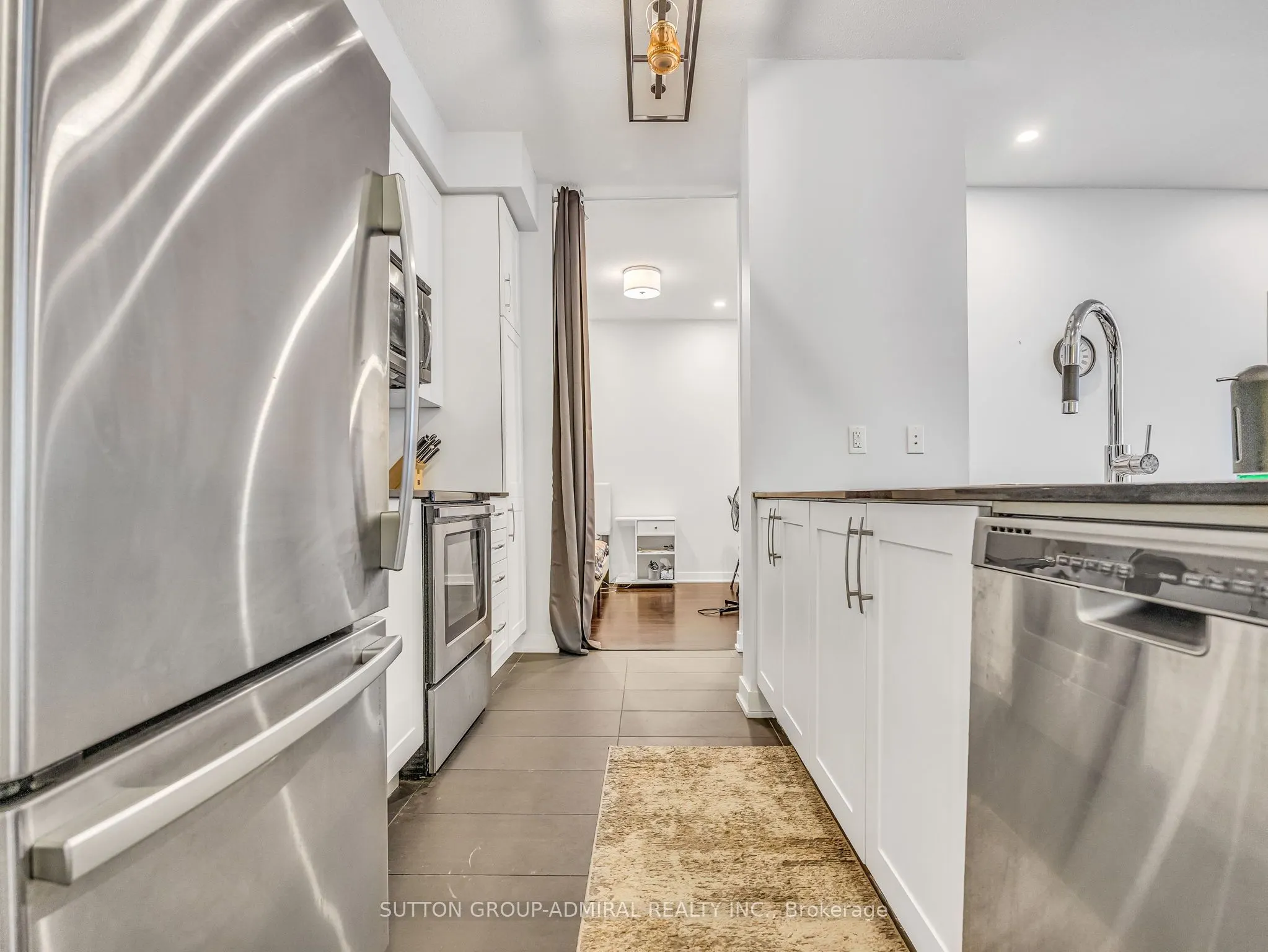 4070 Confederation Parkway, #202
