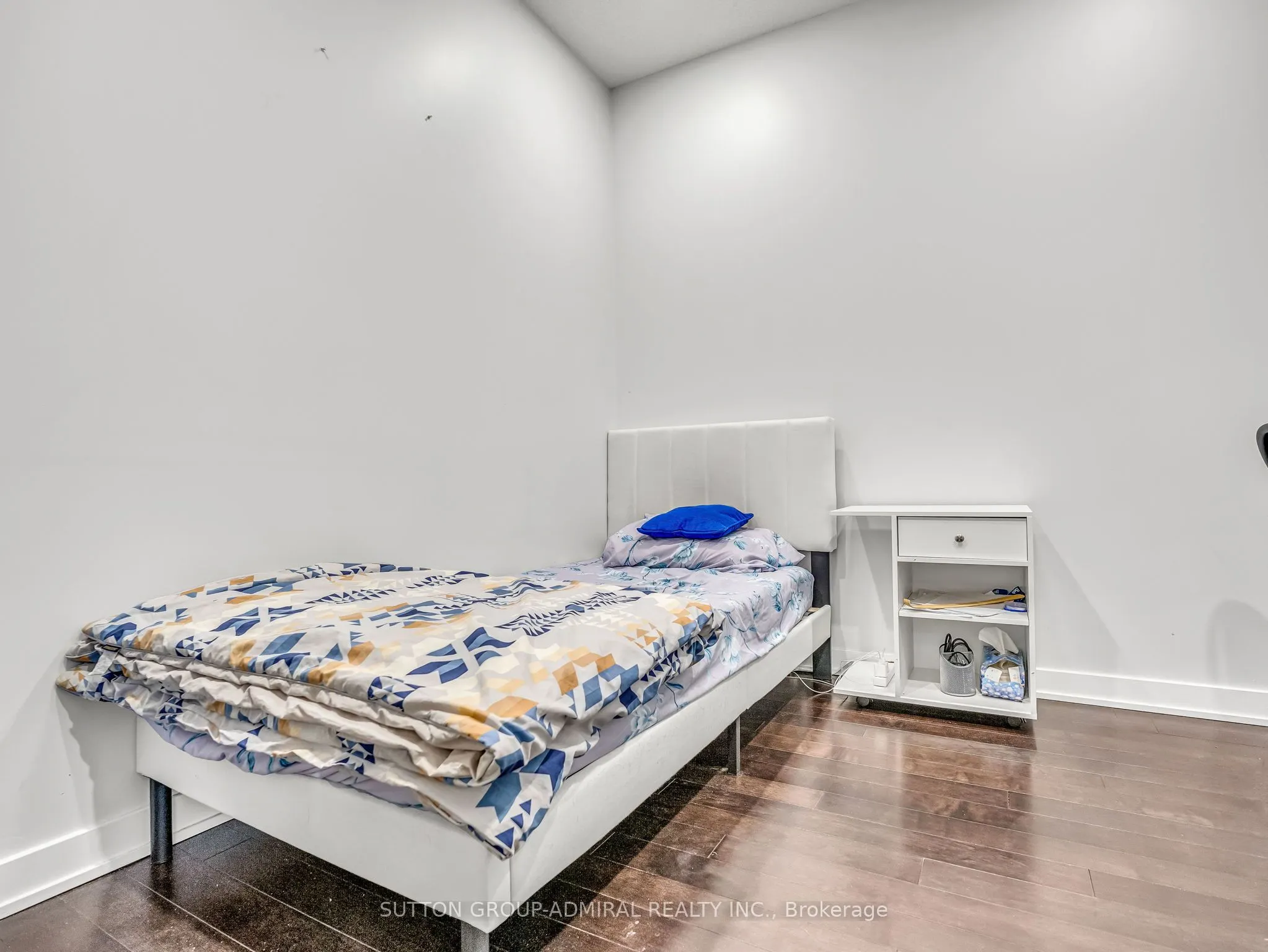 4070 Confederation Parkway, #202