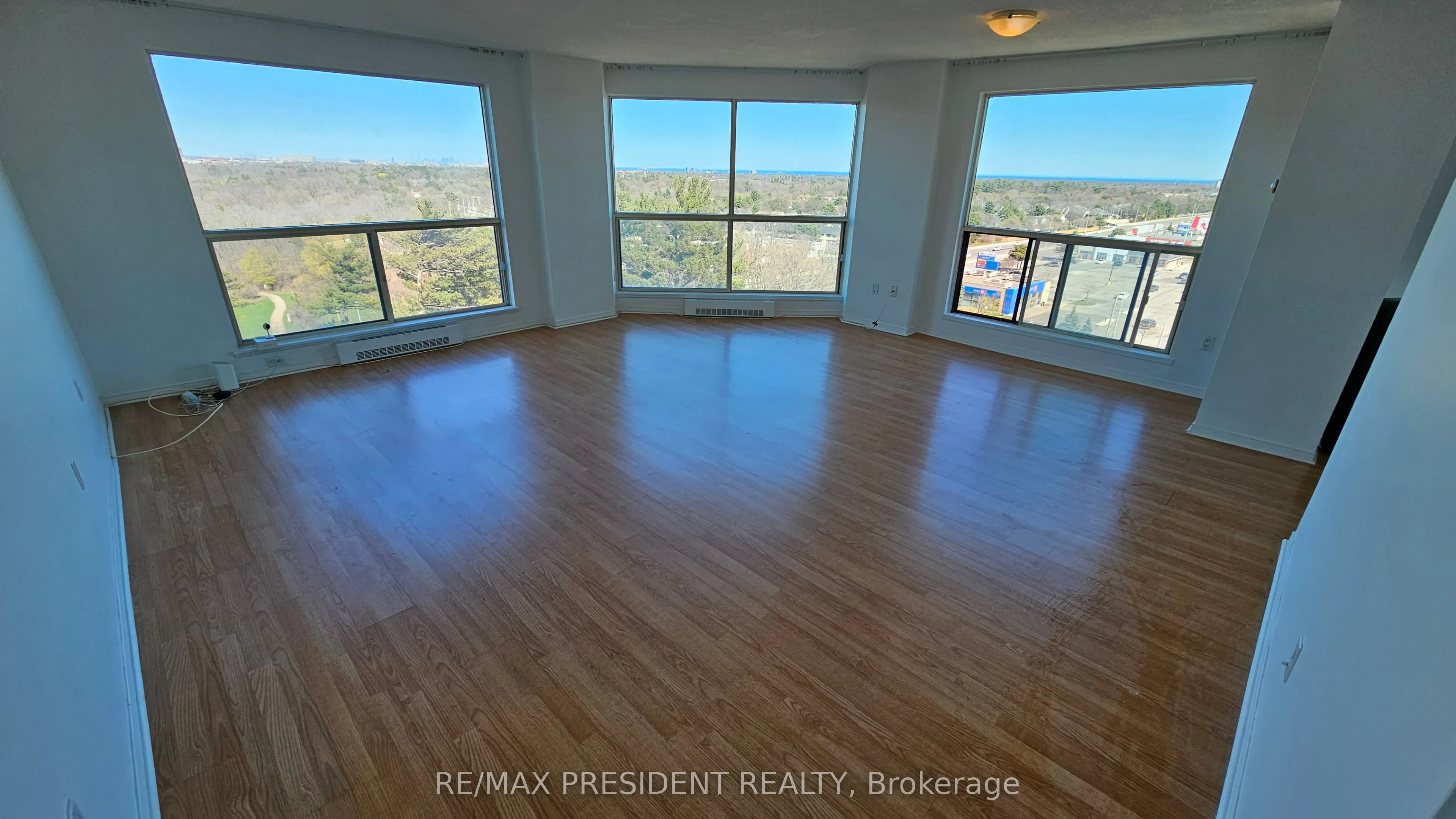 2155 Burnhamthorpe Road W, #1103