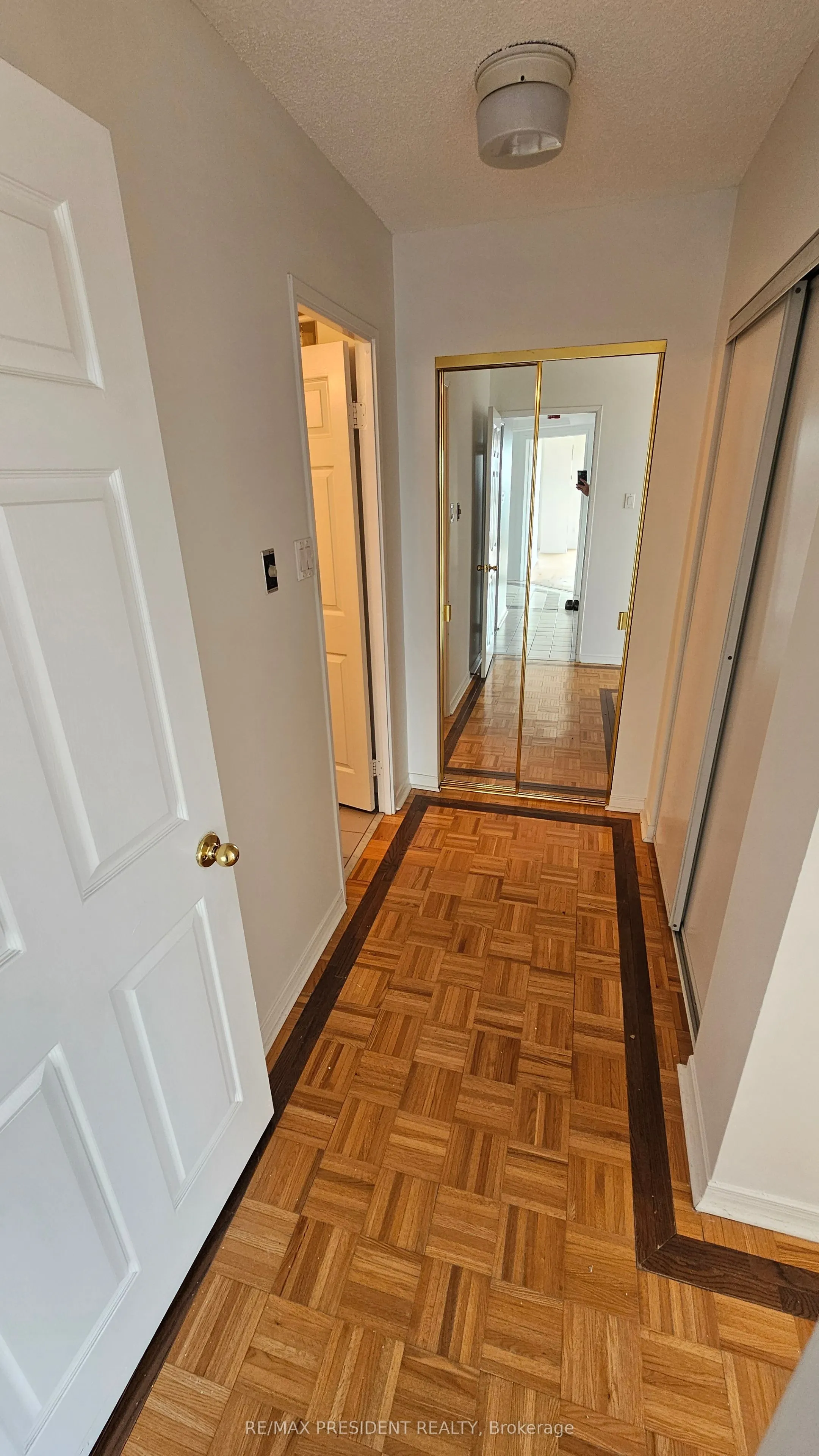 2155 Burnhamthorpe Road W, #1103