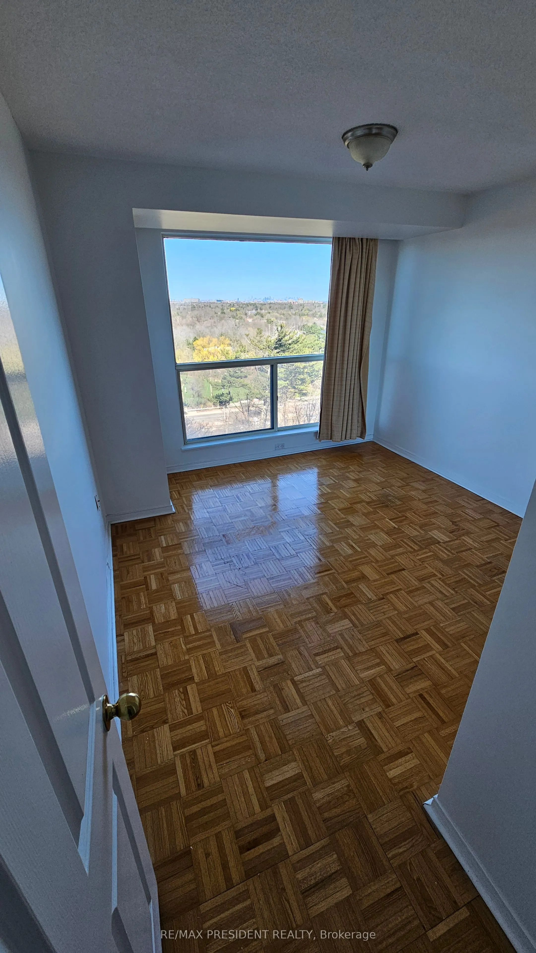2155 Burnhamthorpe Road W, #1103