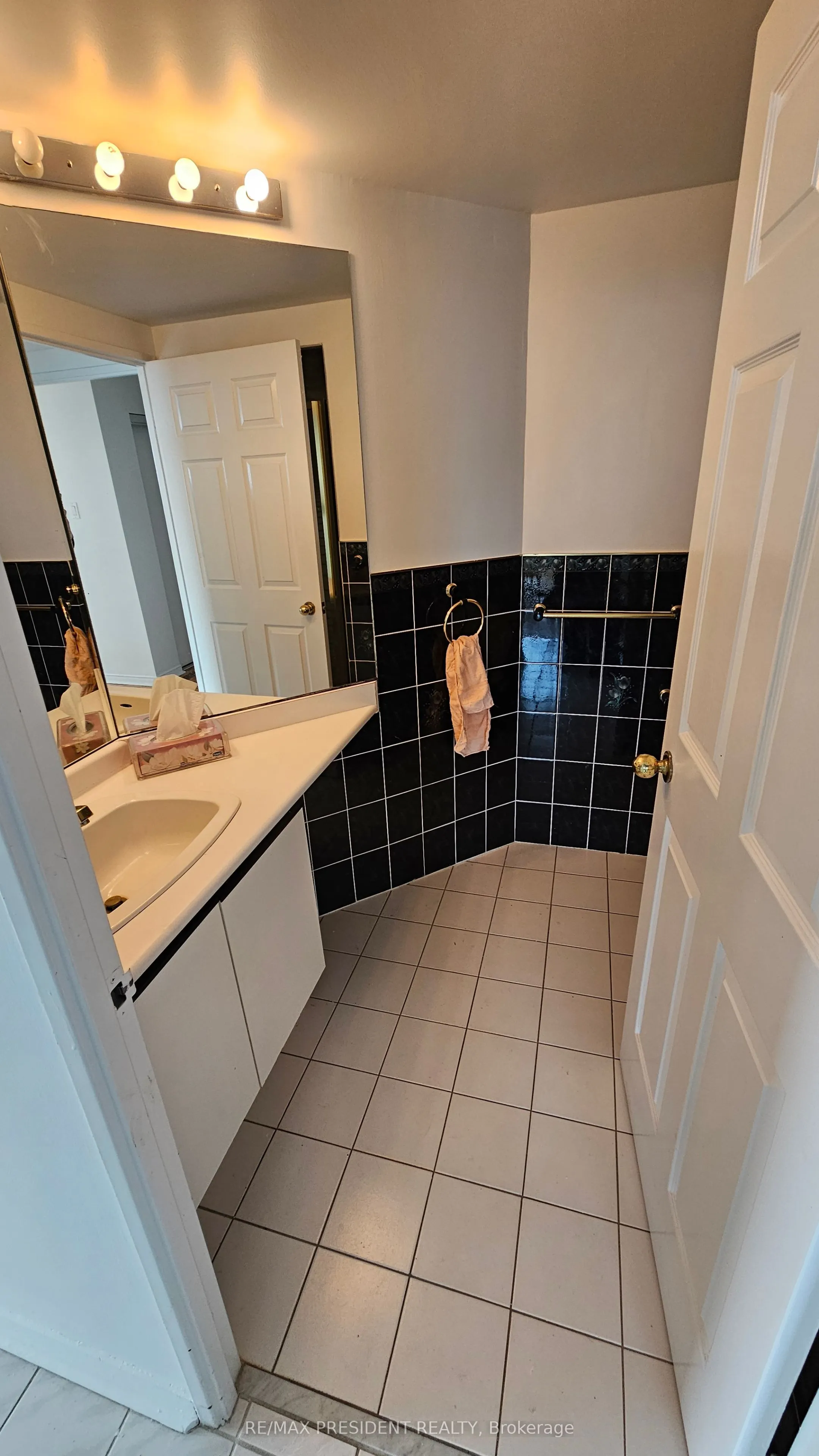 2155 Burnhamthorpe Road W, #1103
