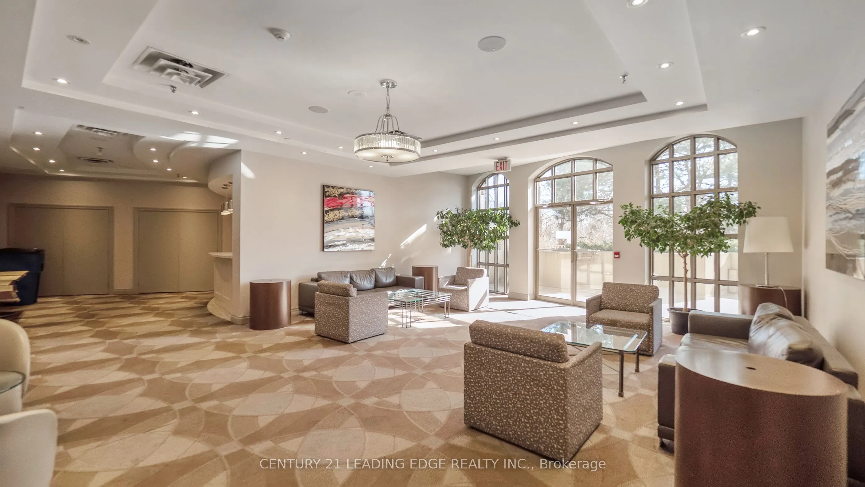 50 EGLINTON Avenue W #909