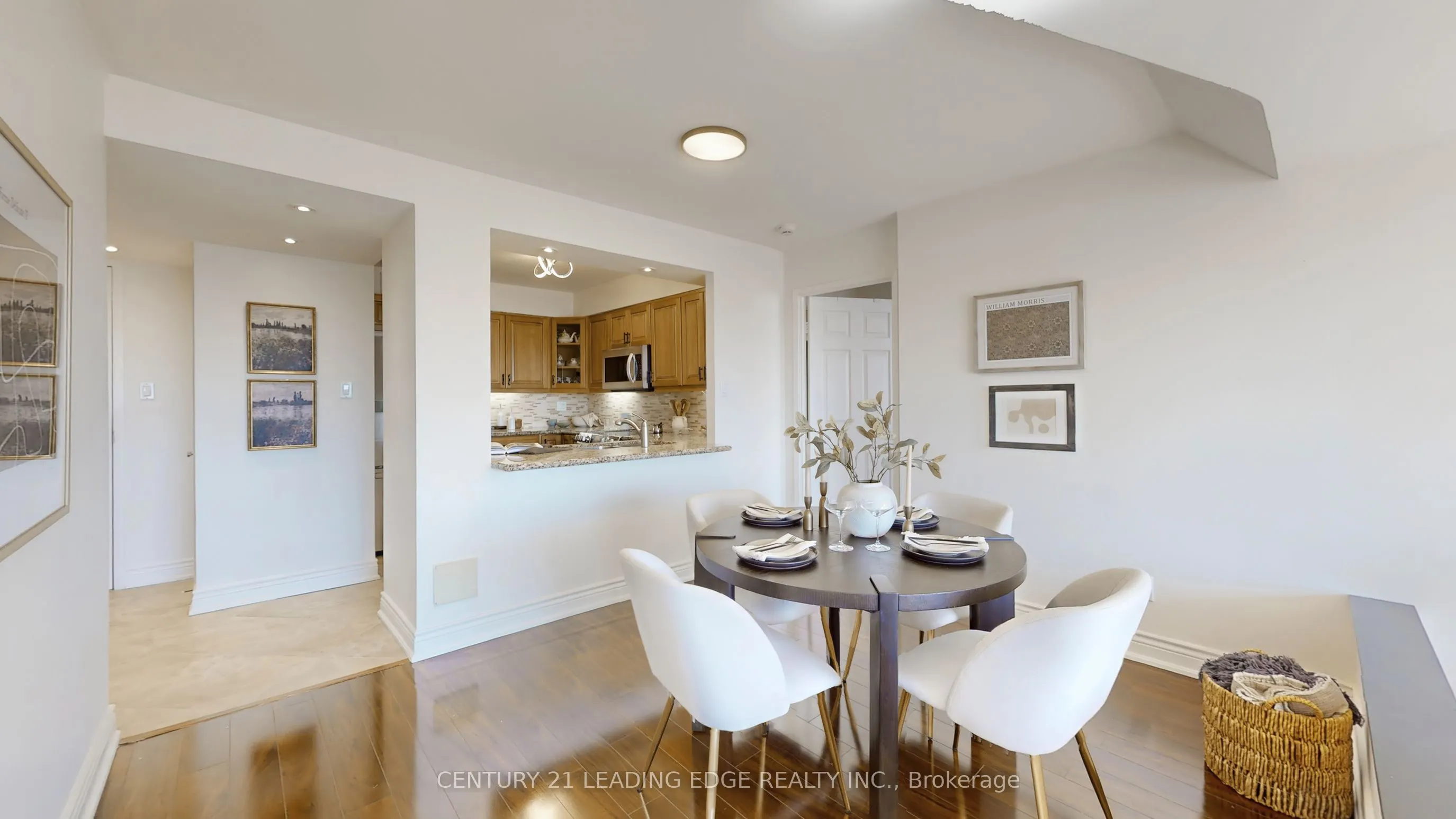 50 EGLINTON Avenue W #909