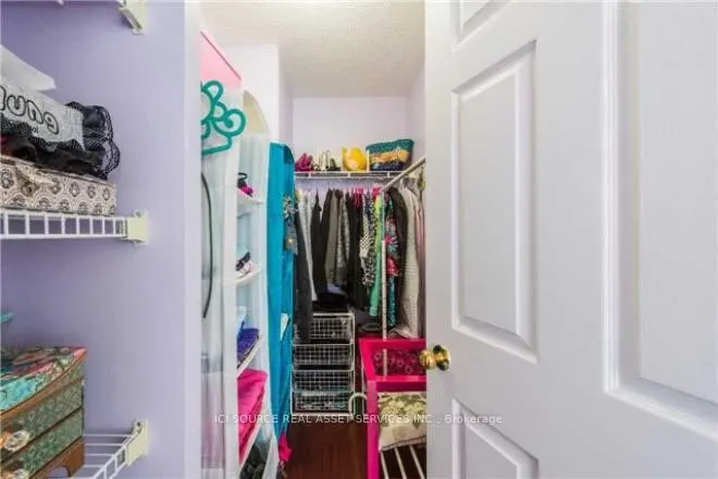 285 Enfield Place, #602