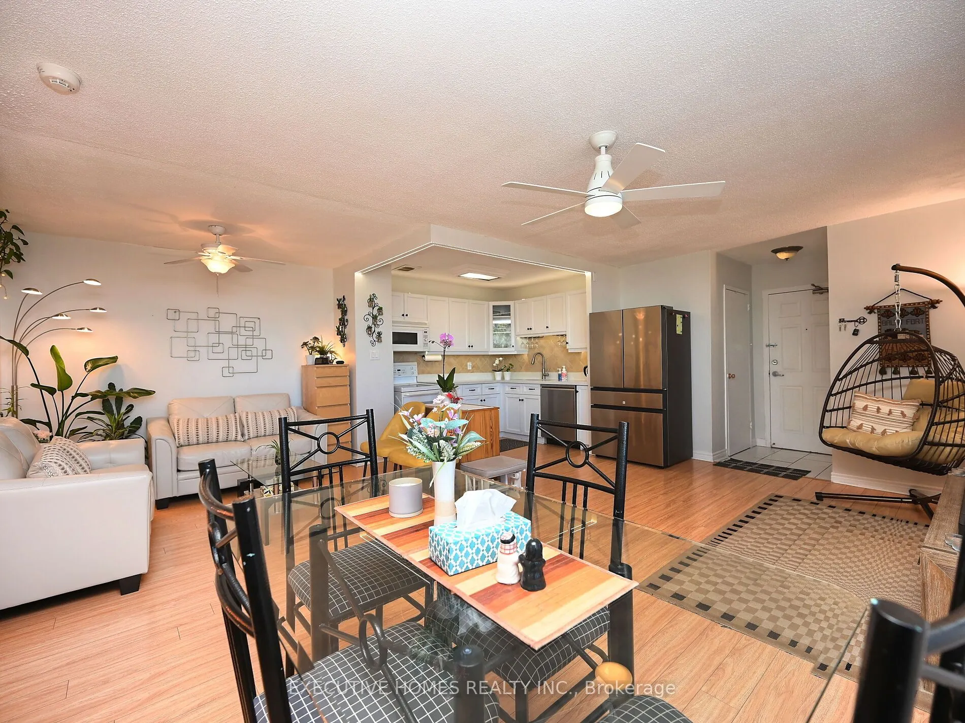 3065 Queen Frederica Drive, #1107