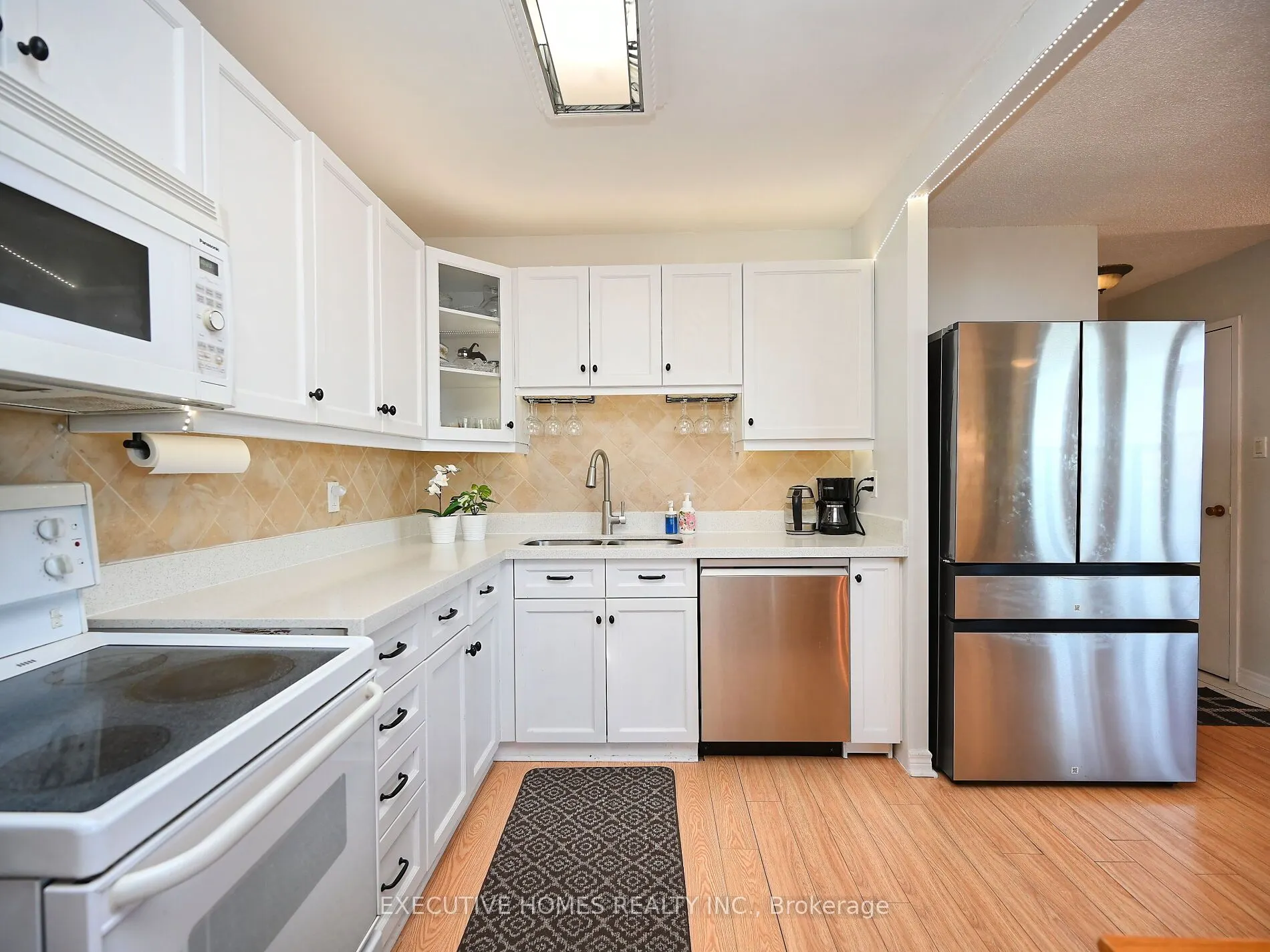 3065 Queen Frederica Drive, #1107