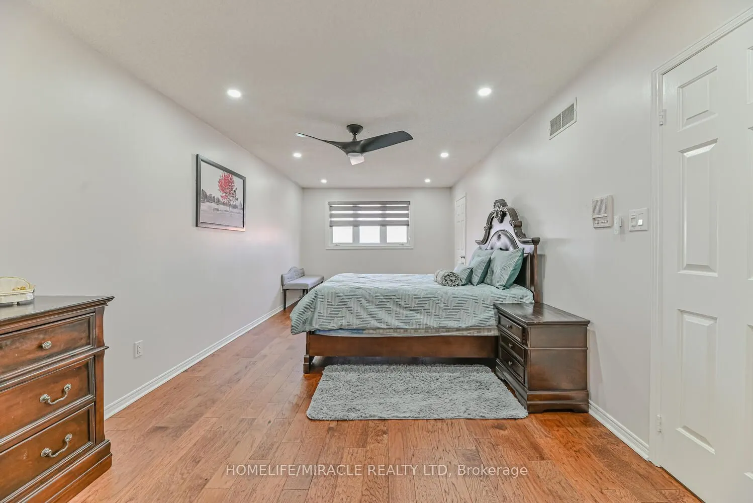 32 Plover Place