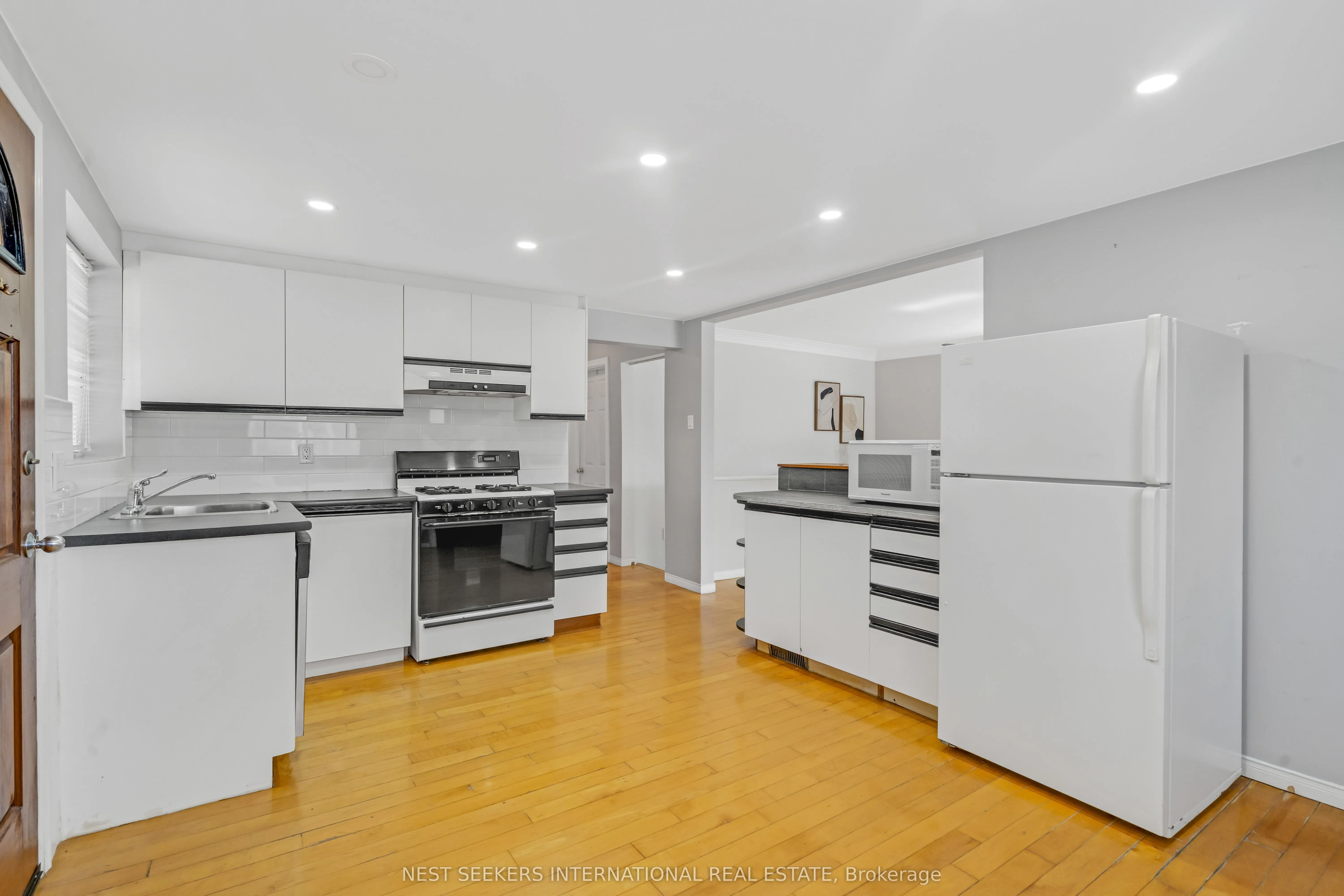 7 Thirty Fifth Street
