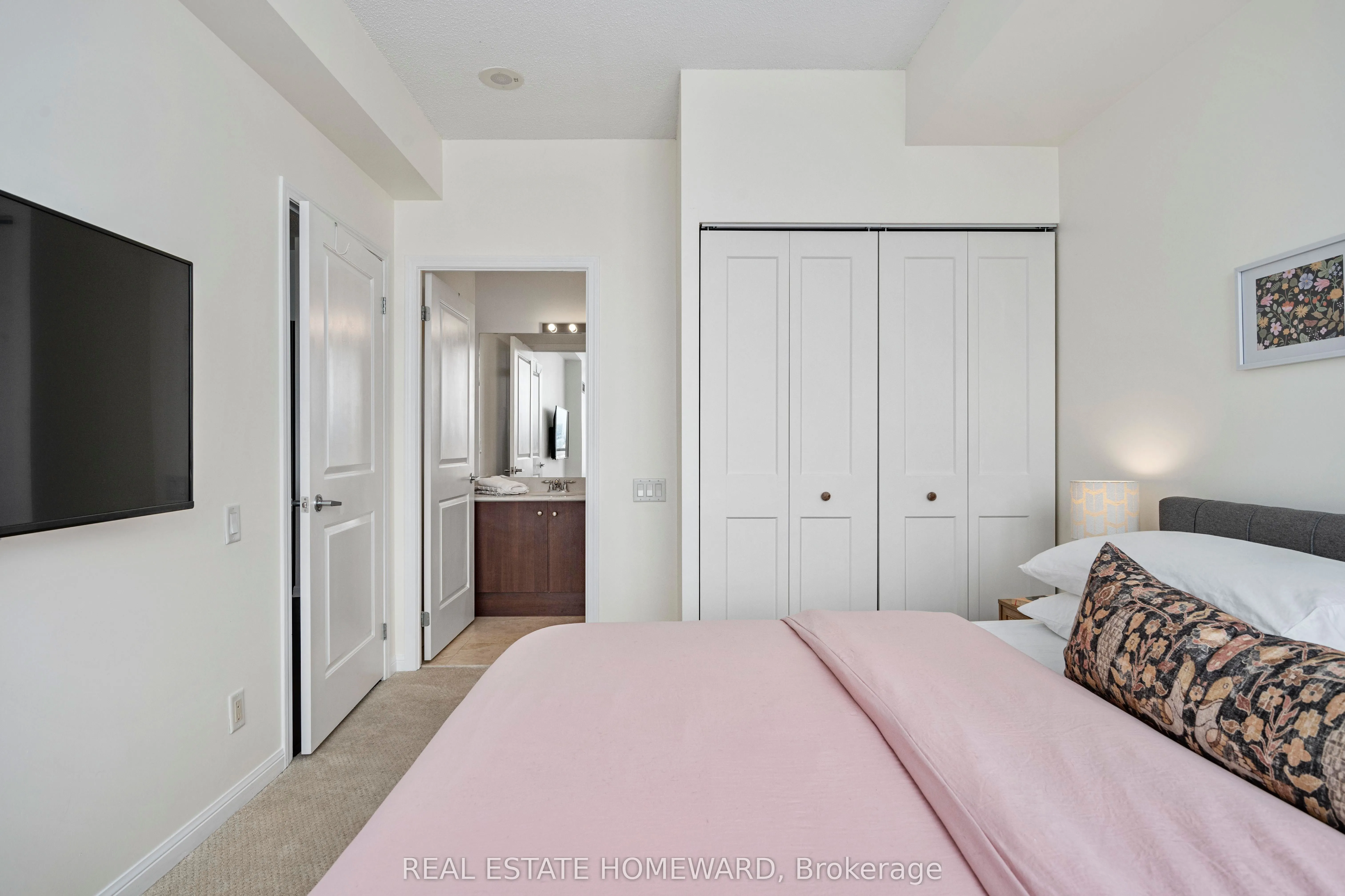 15 Windermere Avenue, #2107