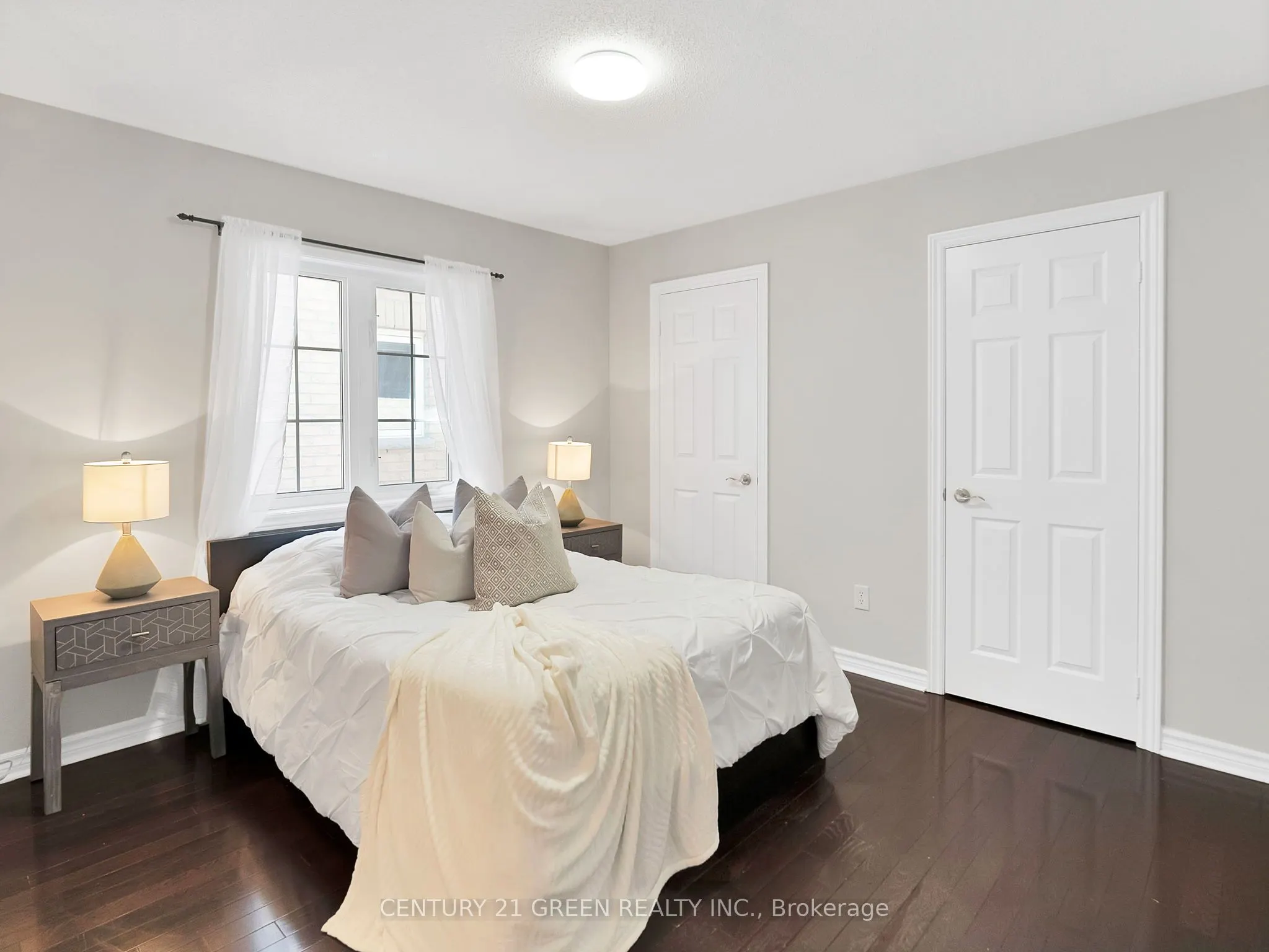 15 Oakhaven Road