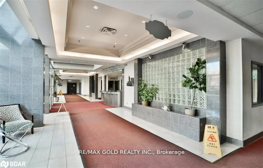 265 Enfield Place #903