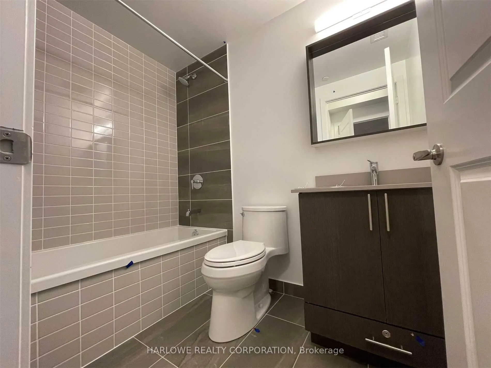 4655 Metcalfe Avenue, #1804