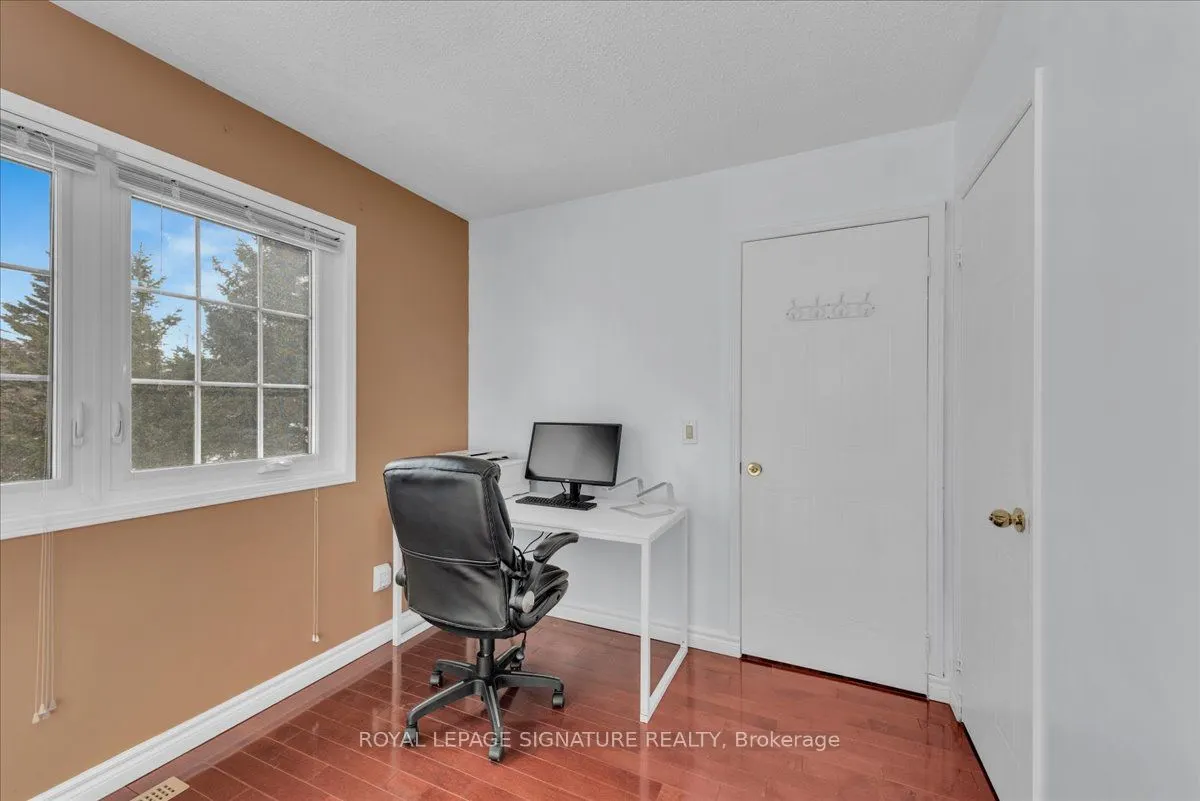 16 Nectarine Crescent