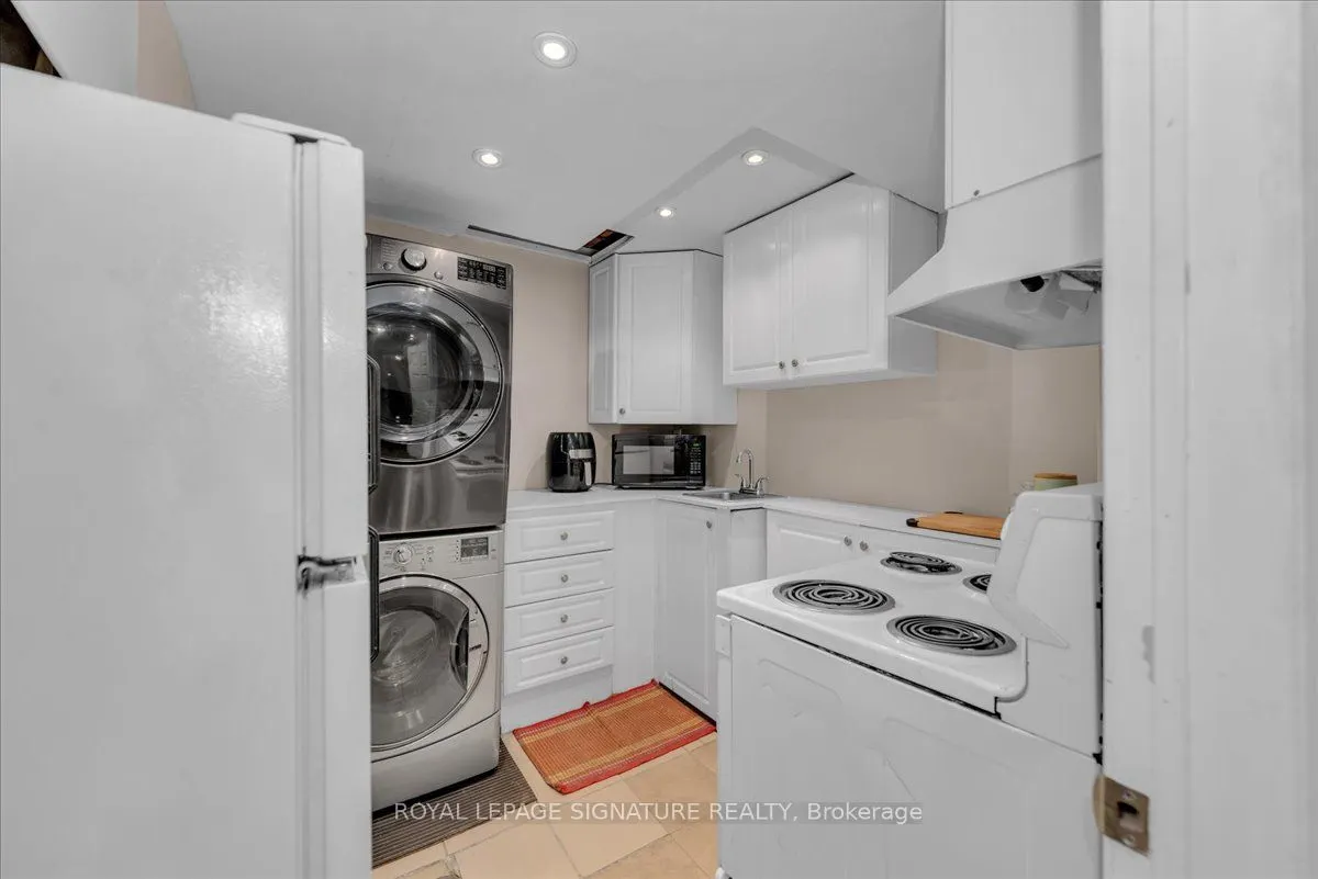 16 Nectarine Crescent