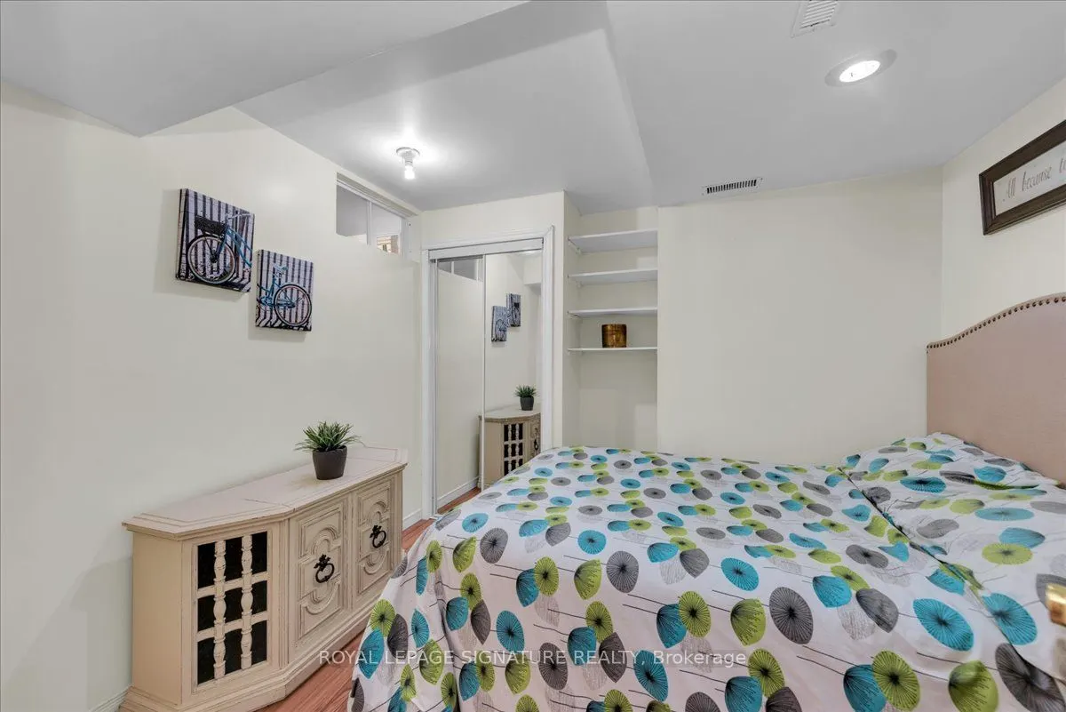 16 Nectarine Crescent