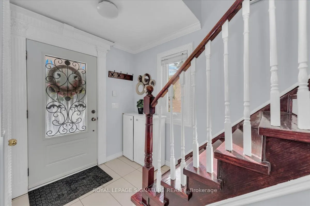 16 Nectarine Crescent