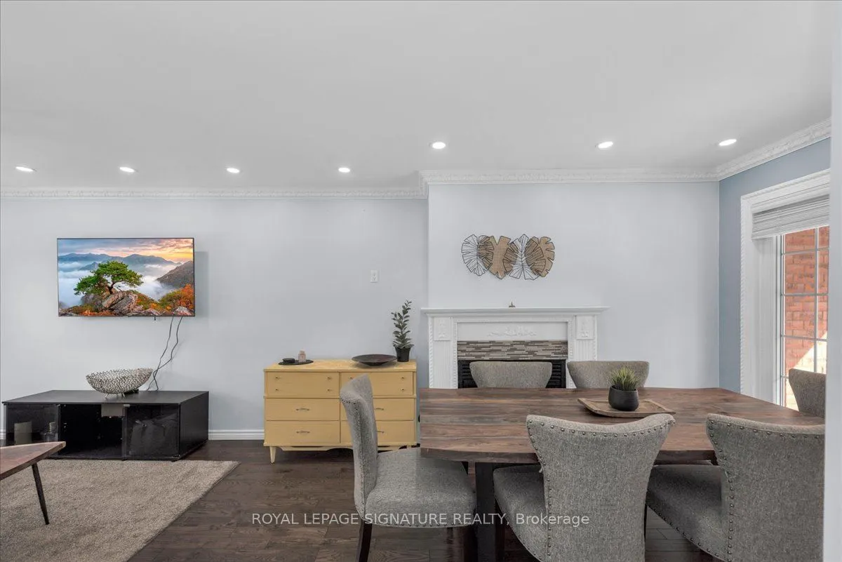 16 Nectarine Crescent