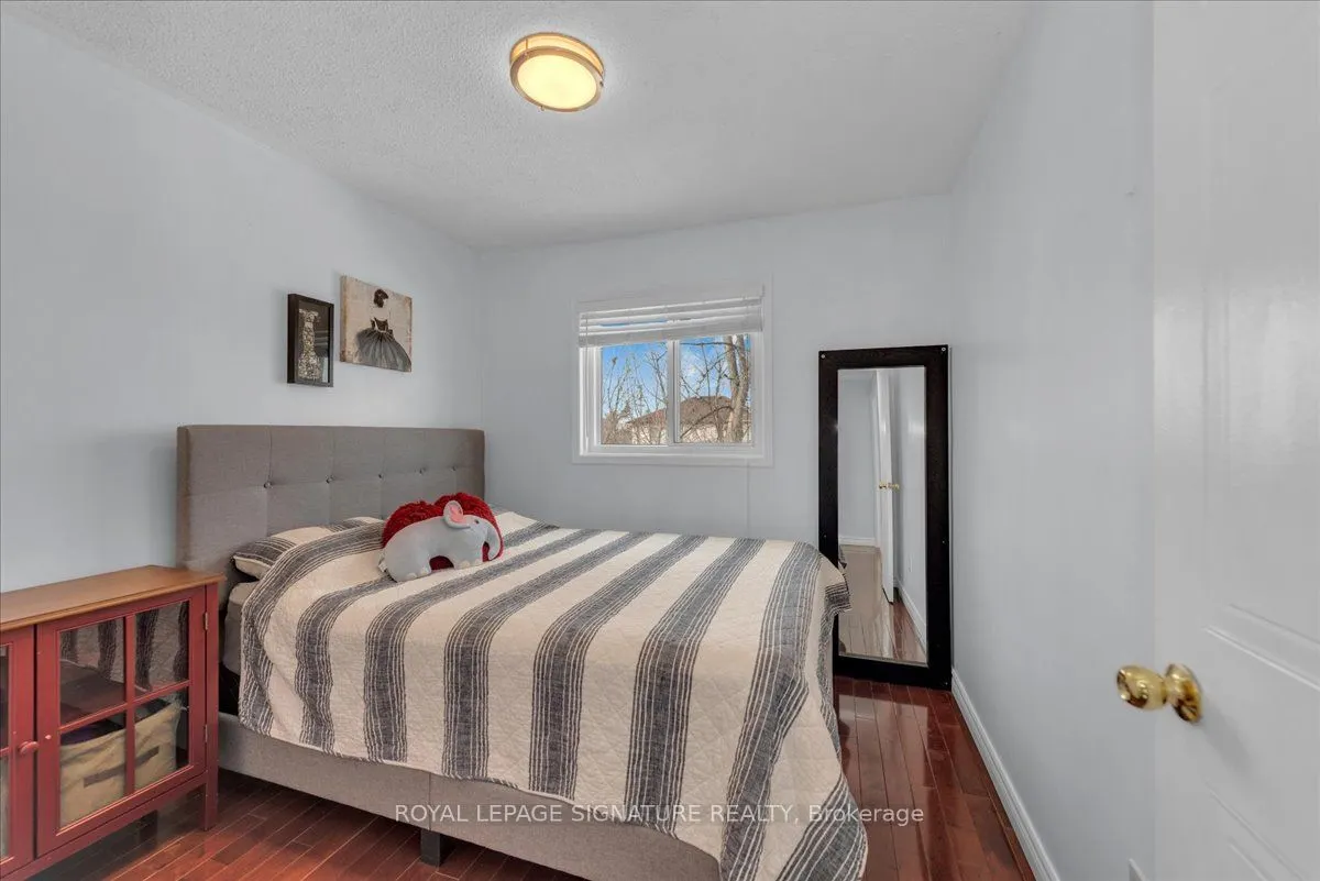 16 Nectarine Crescent