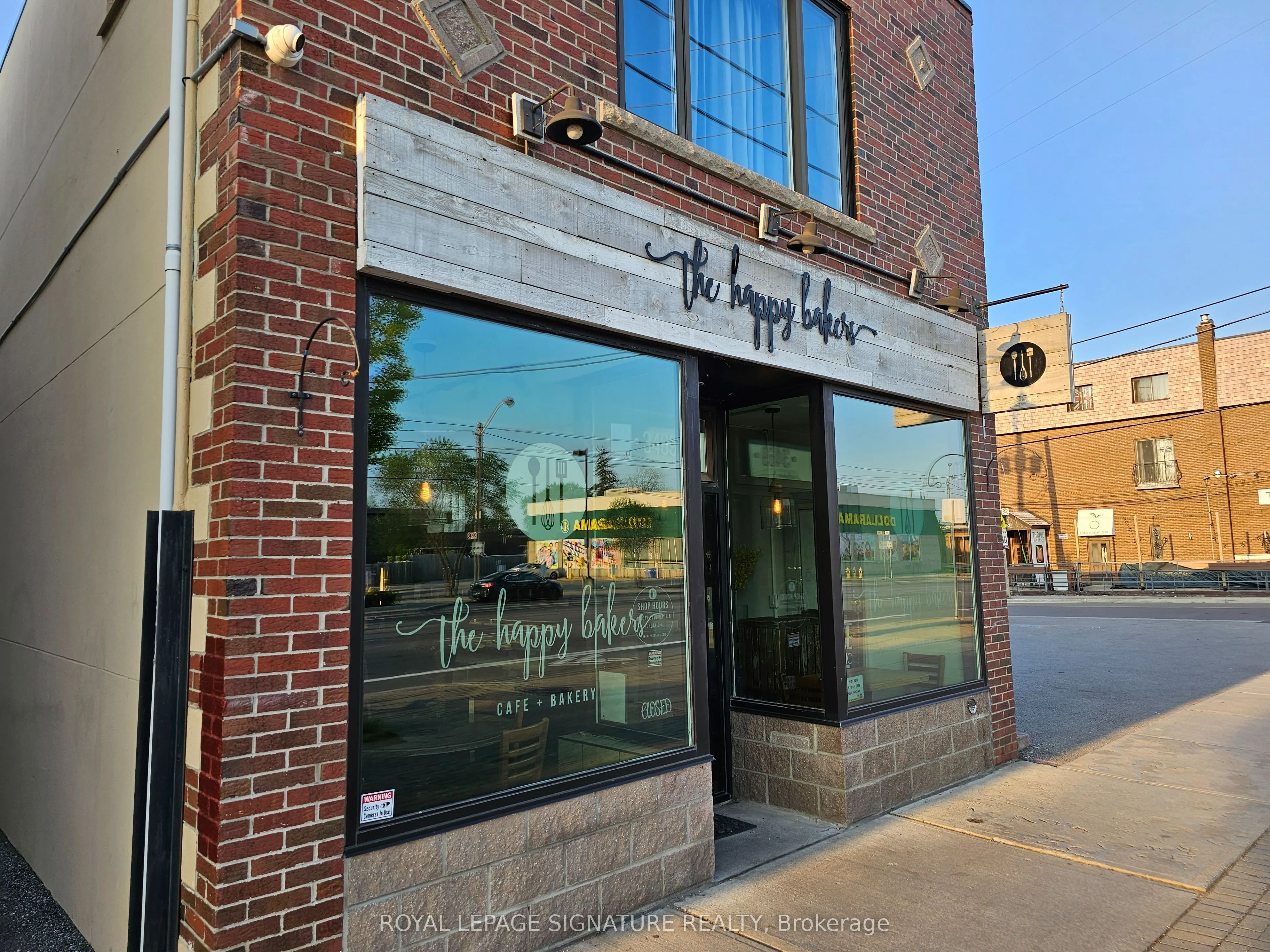 3469 Lake Shore Boulevard W