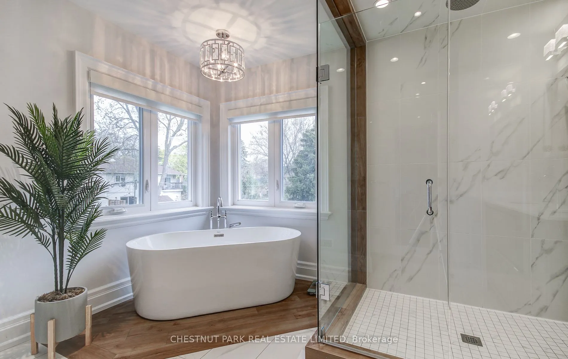 22 Lesmar Drive