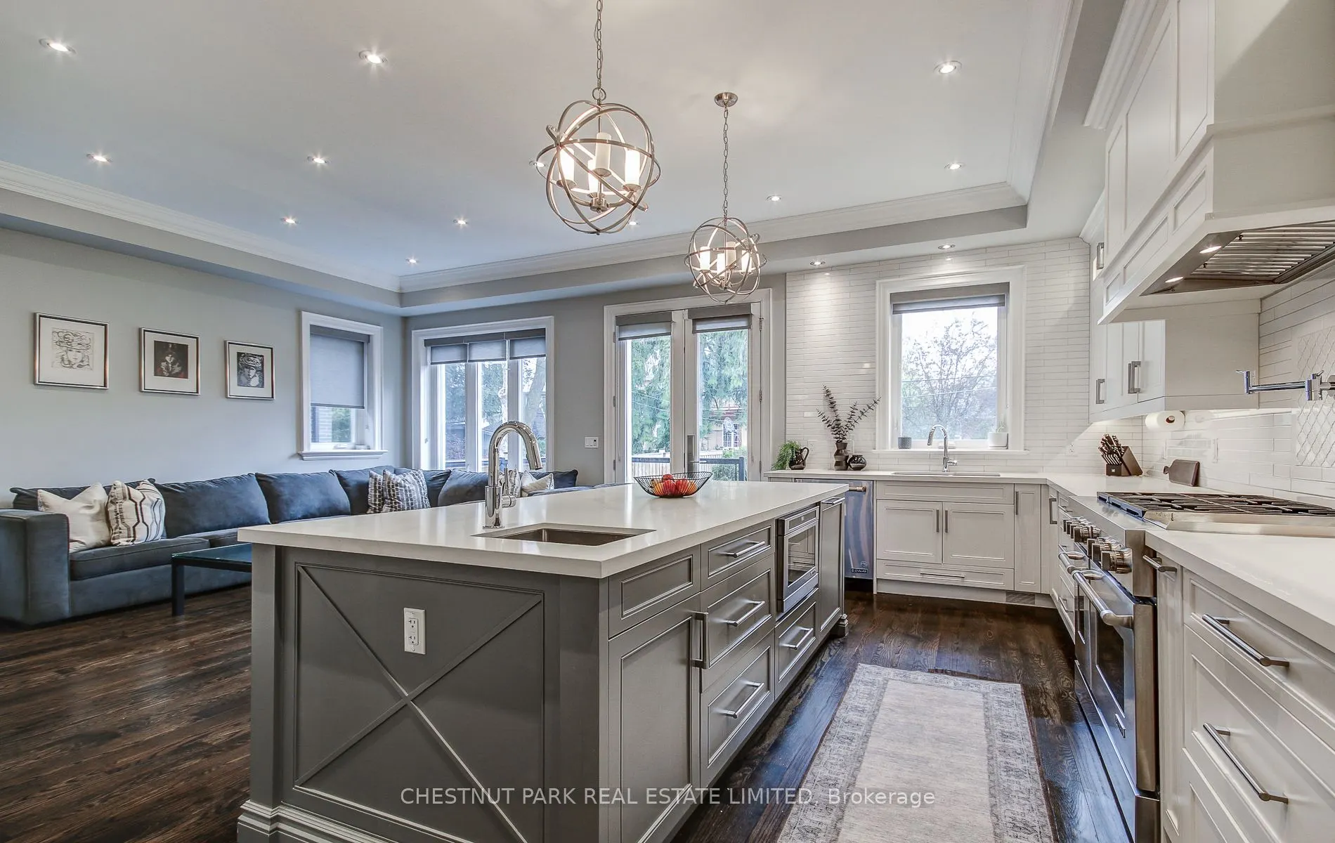 22 Lesmar Drive