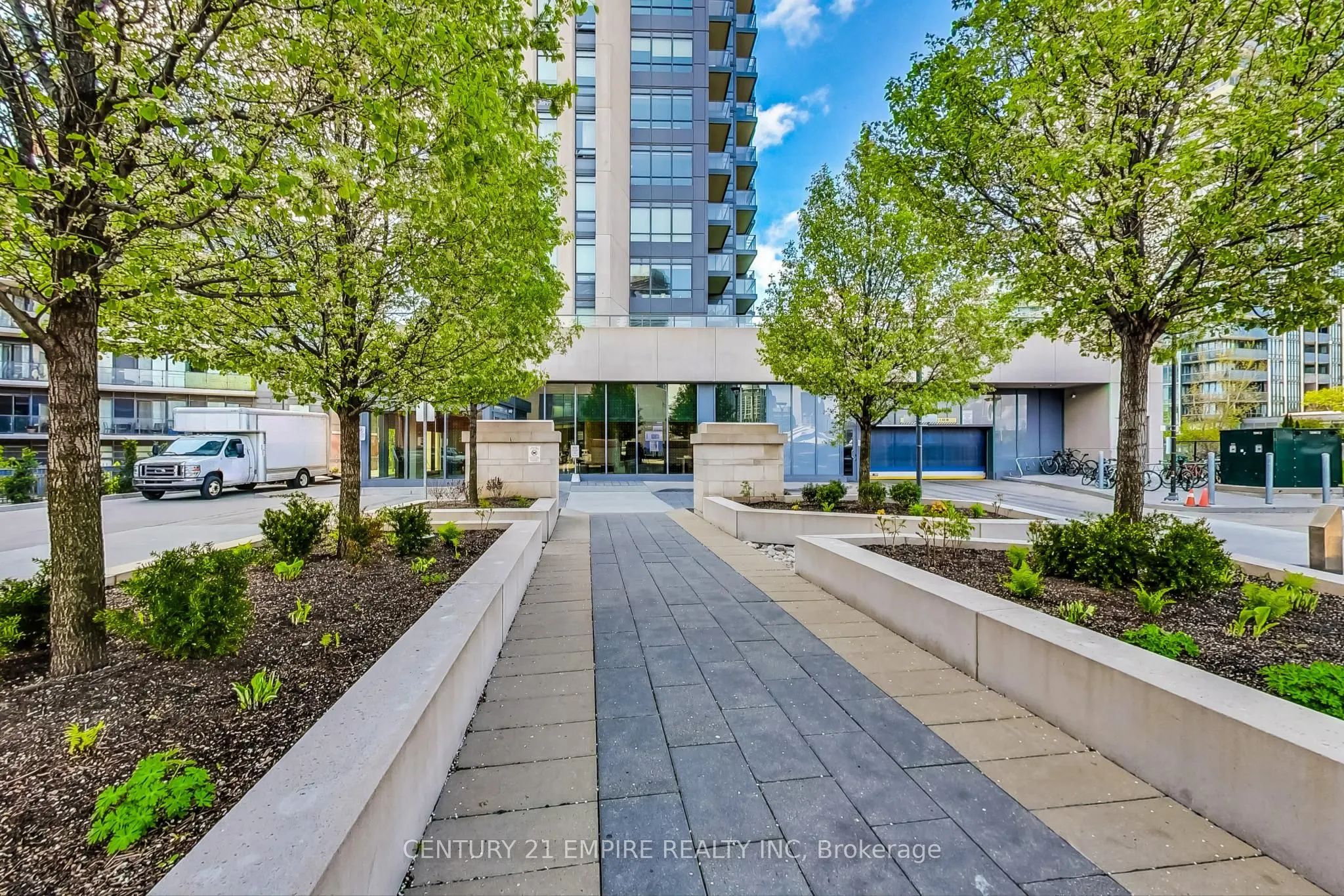 36 Park Lawn Road, #203
