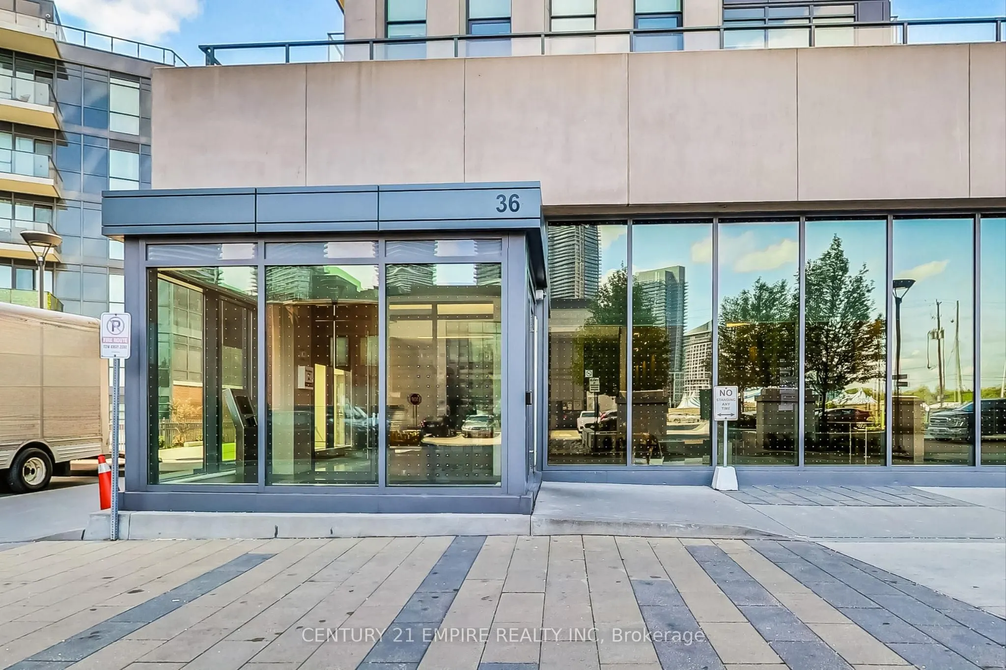 36 Park Lawn Road, #203