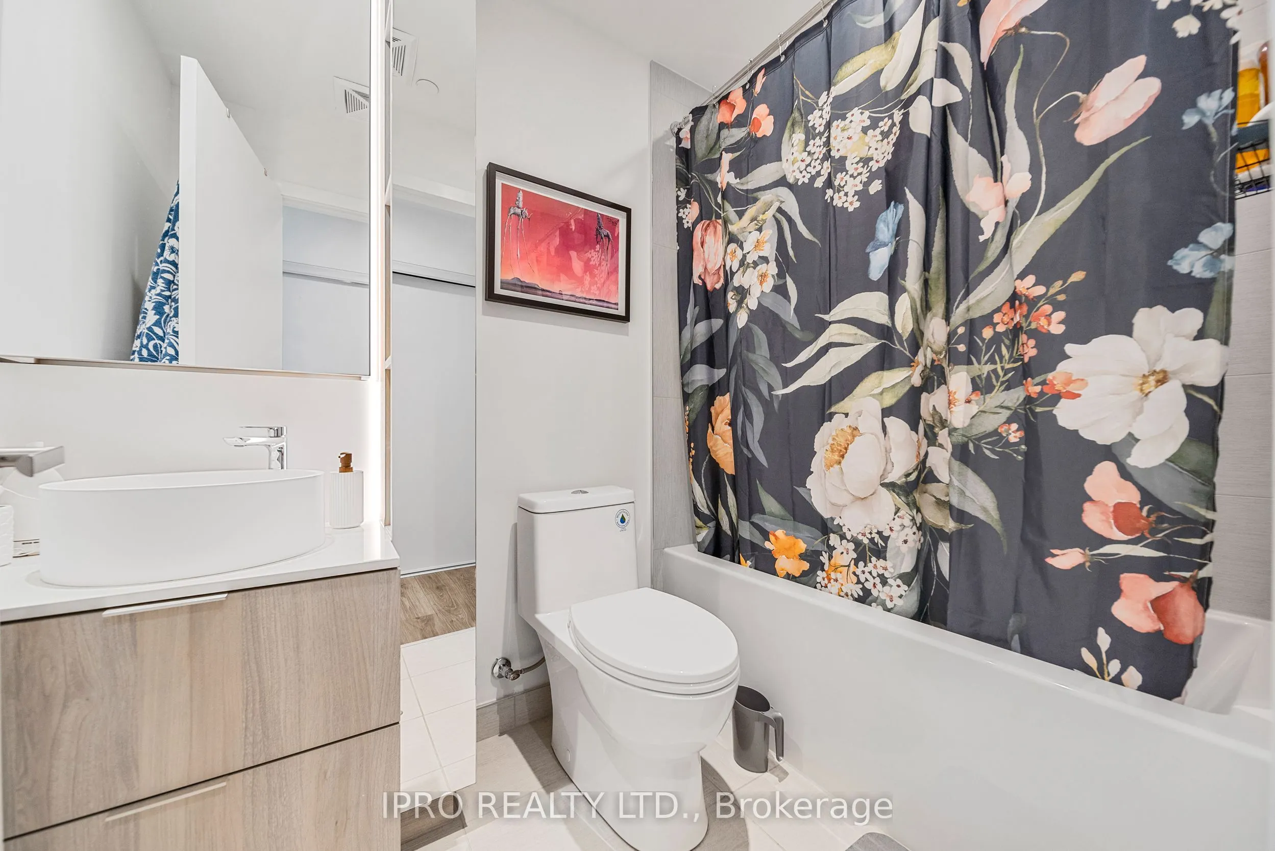 28 Ann Street, #1412