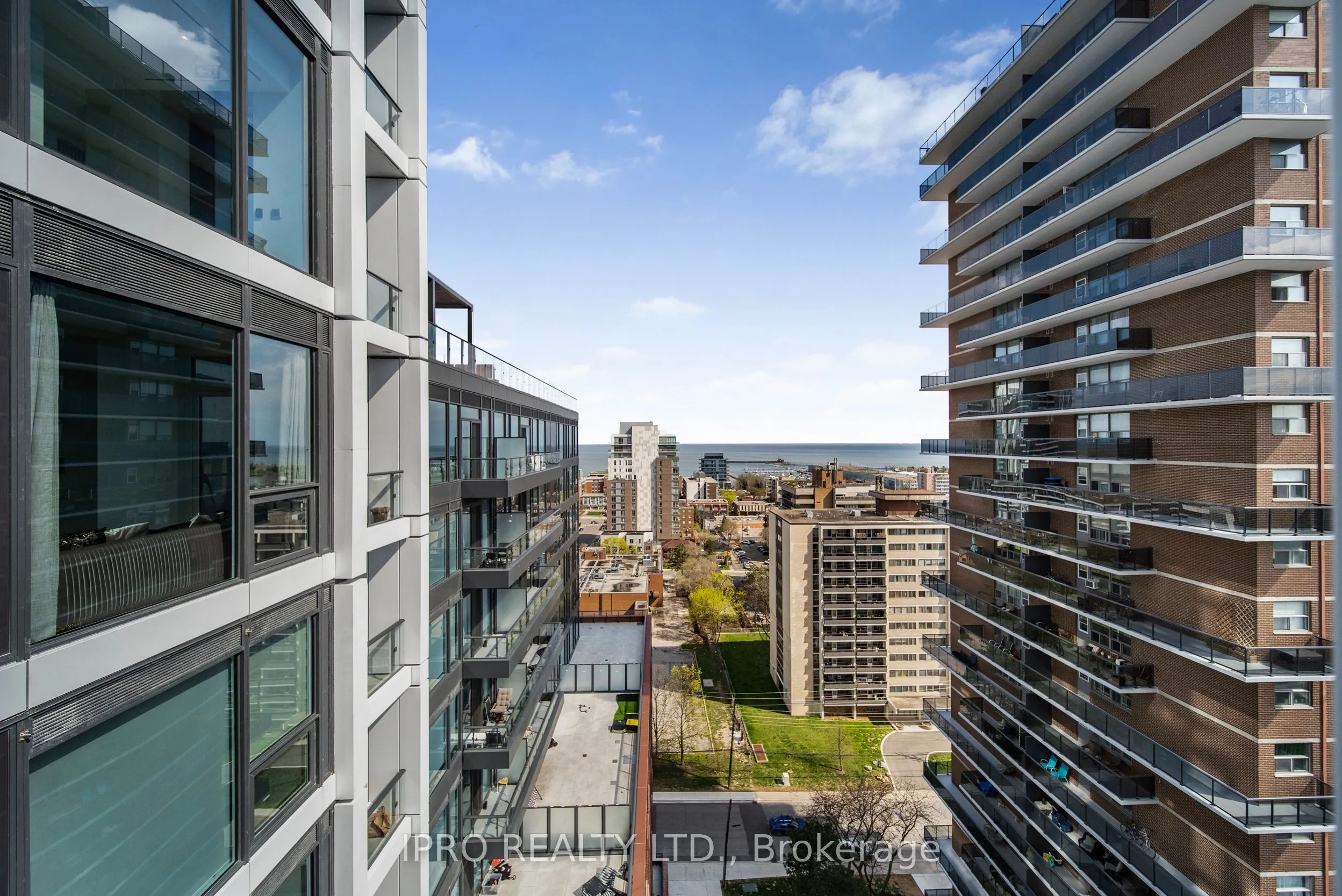 28 Ann Street, #1412