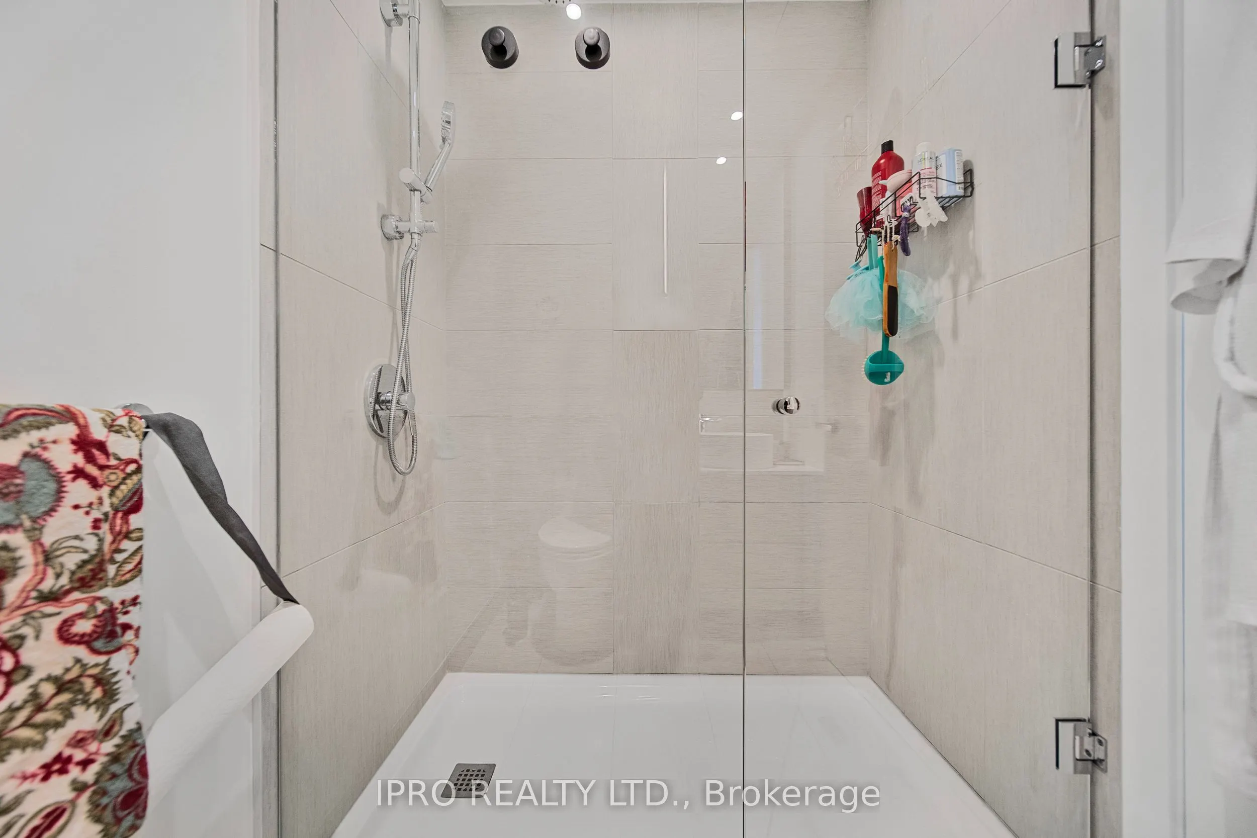 28 Ann Street, #1412