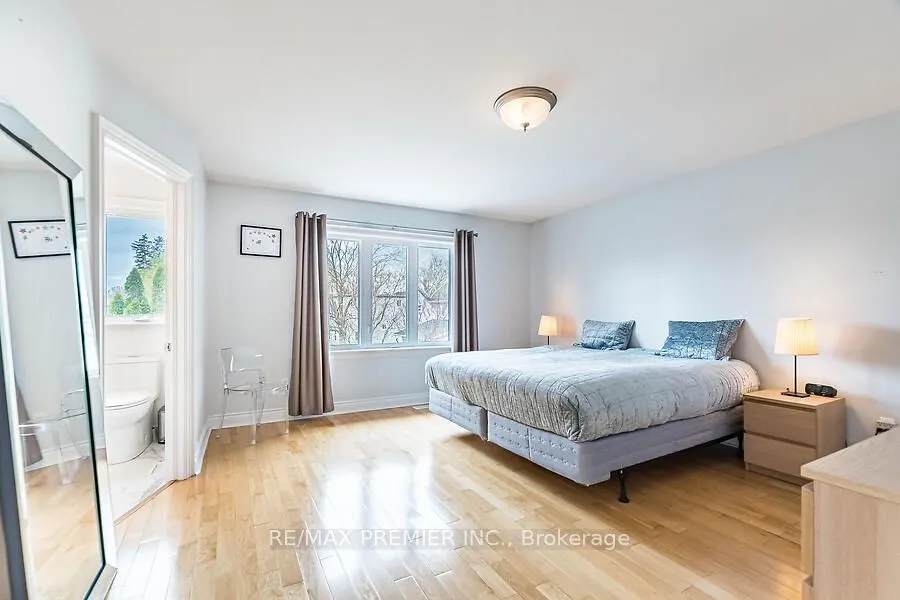 88A Foch Avenue