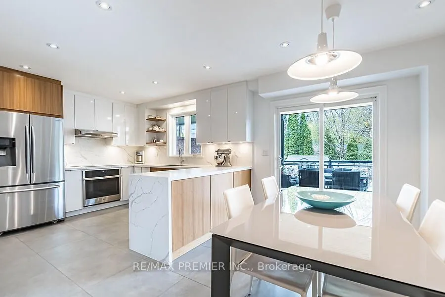 88A Foch Avenue