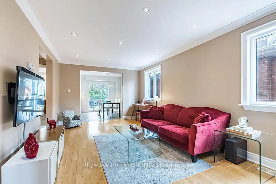 88A Foch Avenue