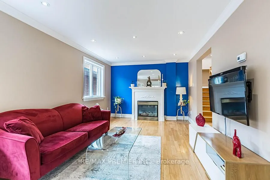88A Foch Avenue