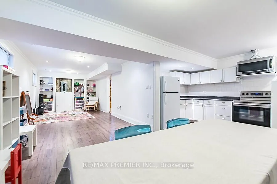 88A Foch Avenue