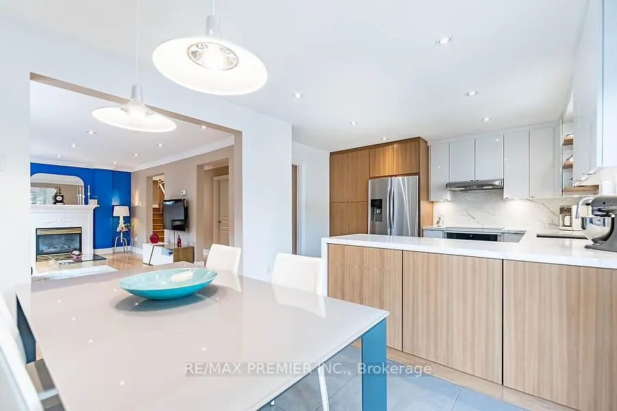 88A Foch Avenue