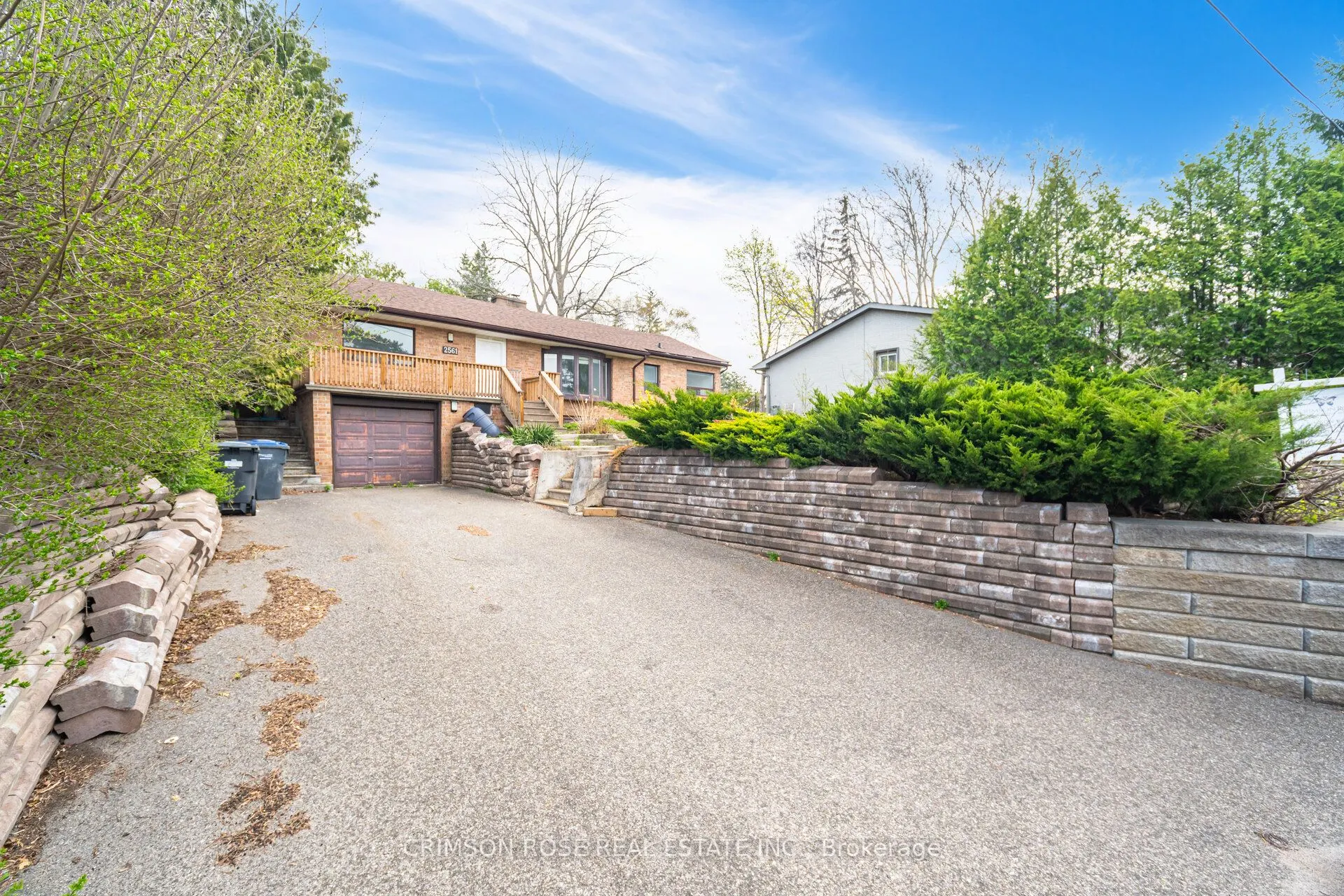 2561 Mindemoya Road
