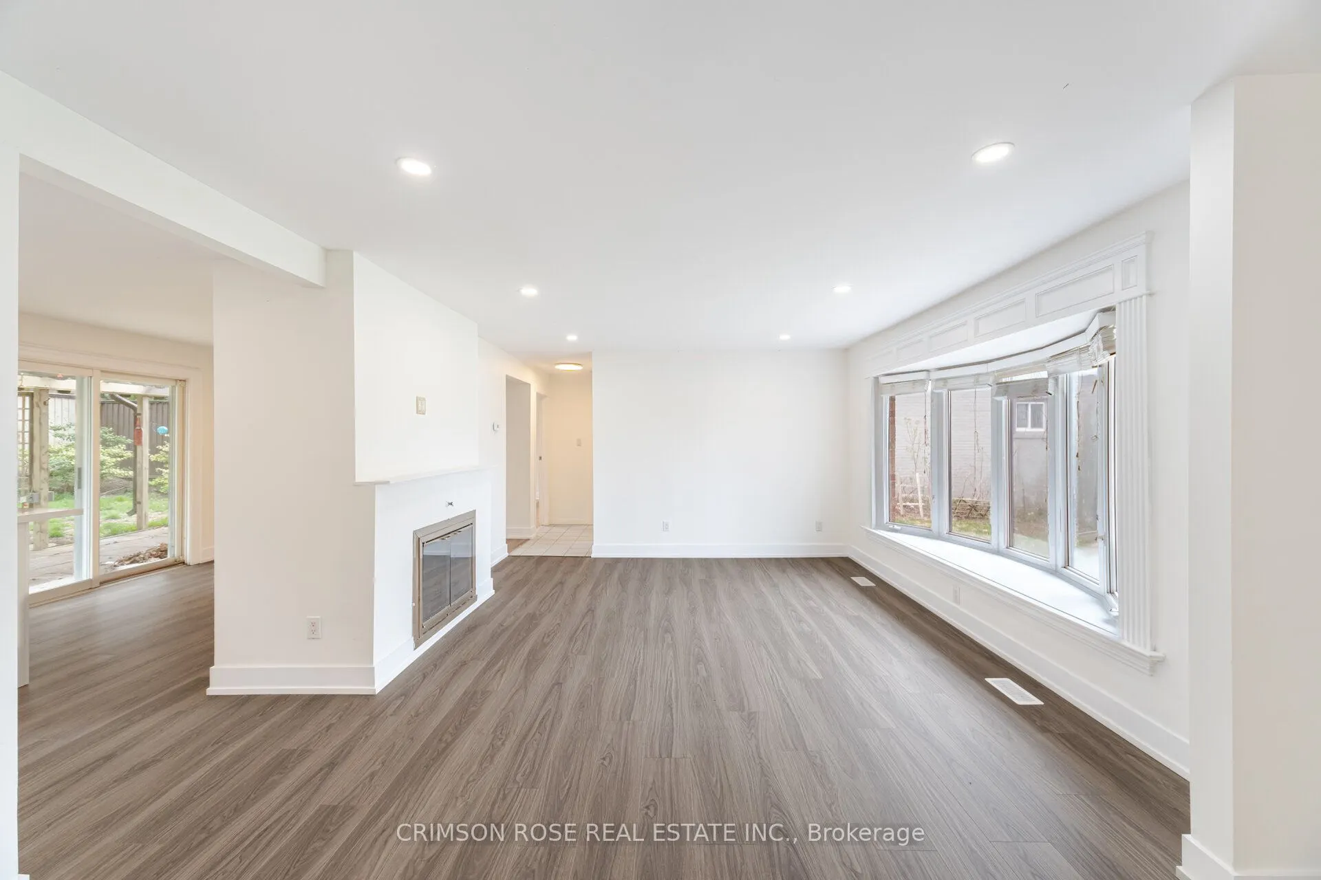 2561 Mindemoya Road