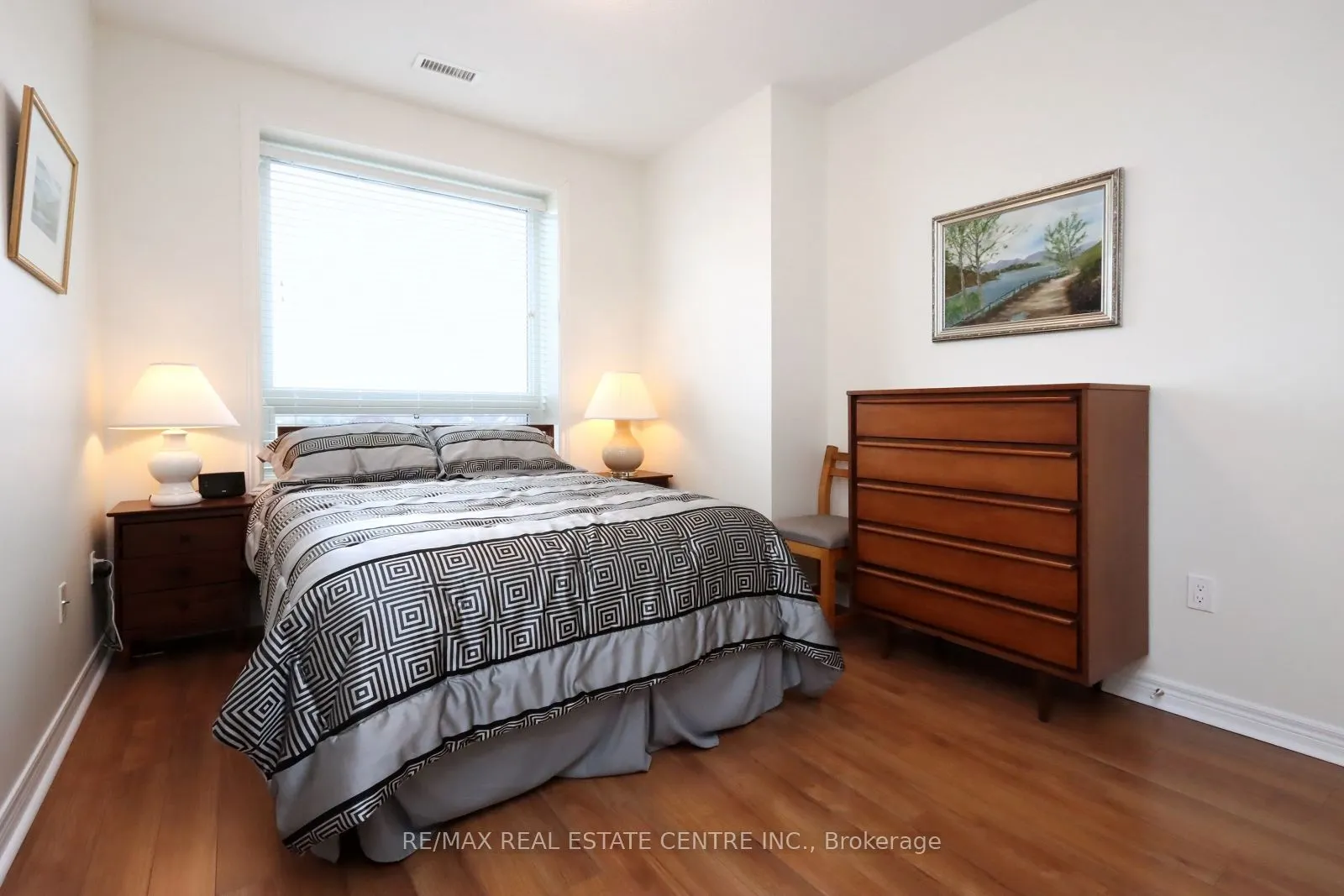 33 Whitmer Street, #406