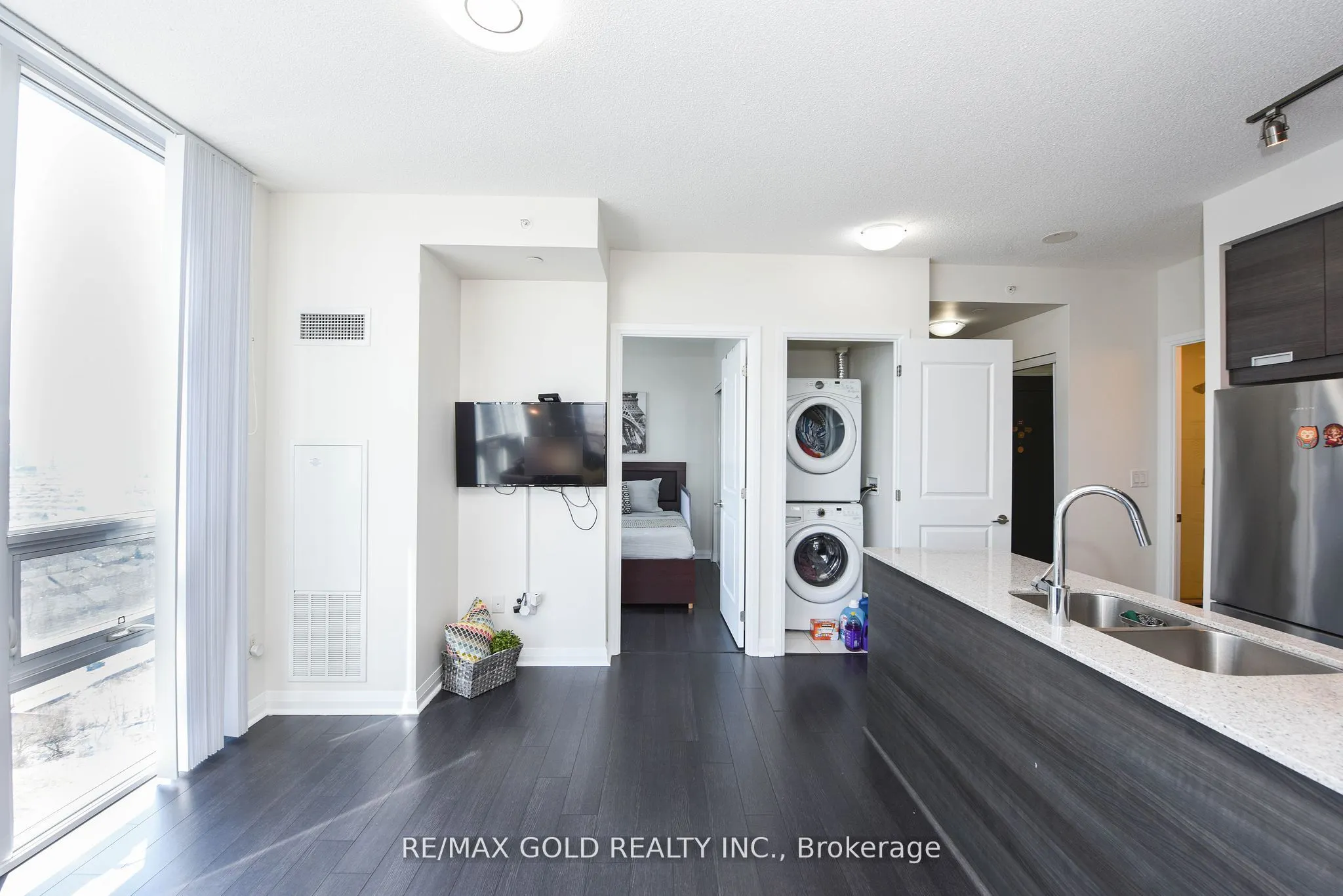 5033 Four Spring Avenue N, #1919