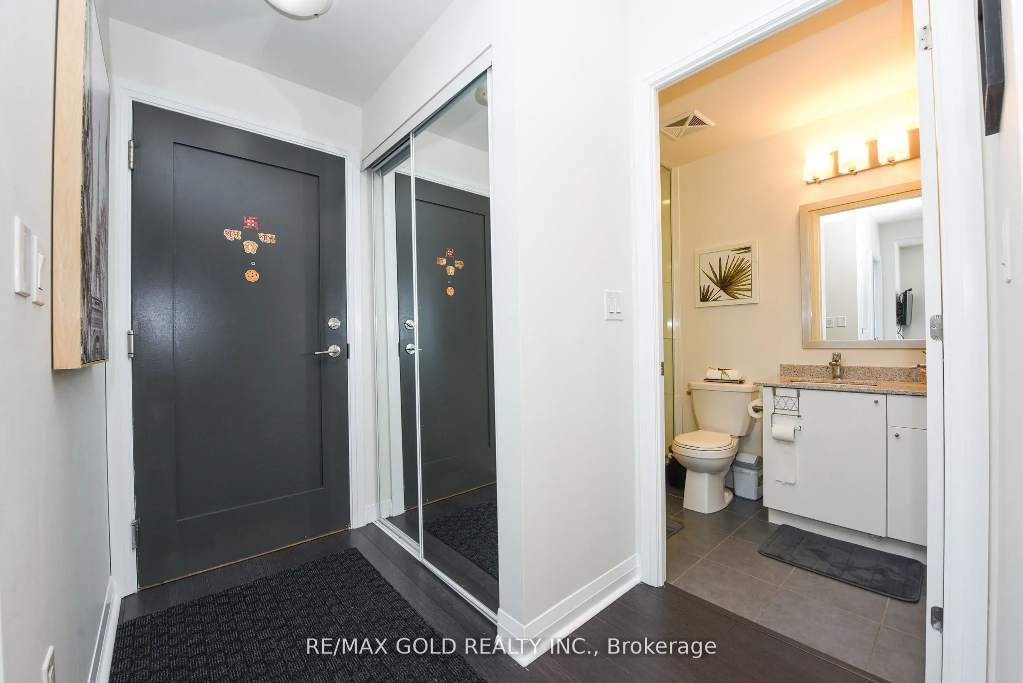 5033 Four Spring Avenue N, #1919