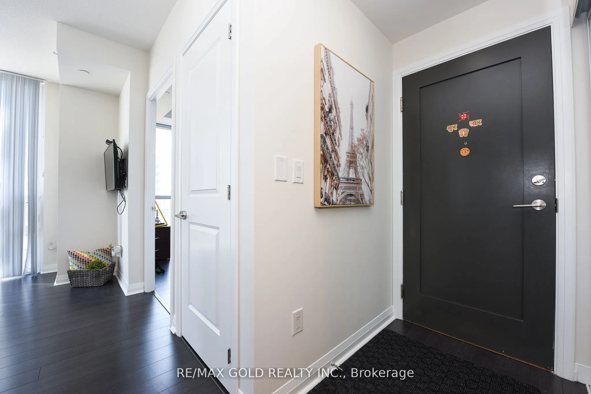 5033 Four Spring Avenue N, #1919