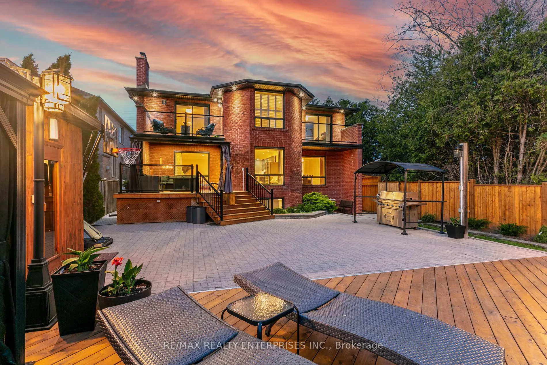 1414 Cawthra Road