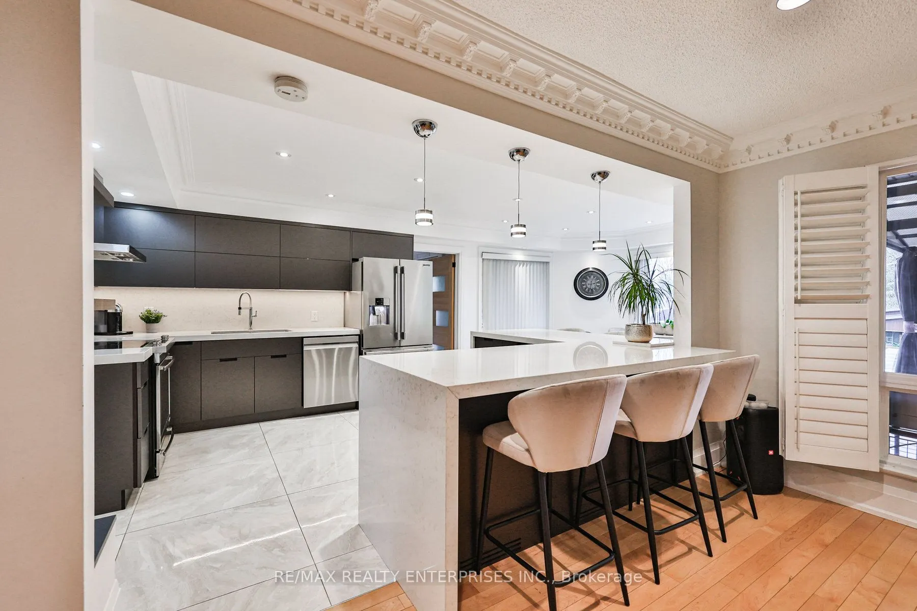 1414 Cawthra Road