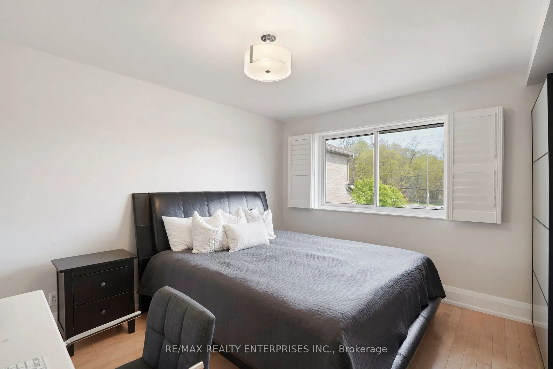 1414 Cawthra Road