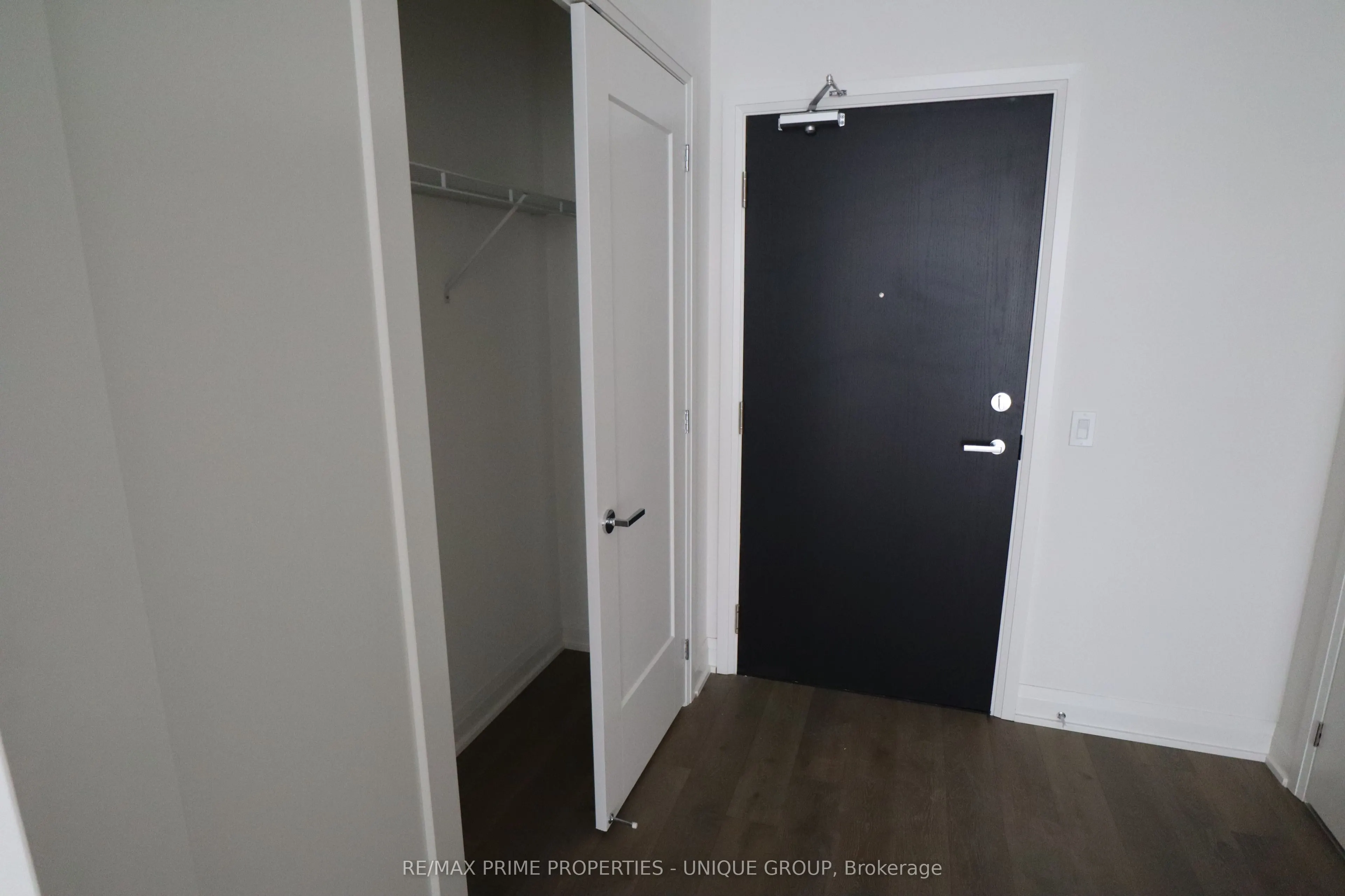 293 The Kingsway #412