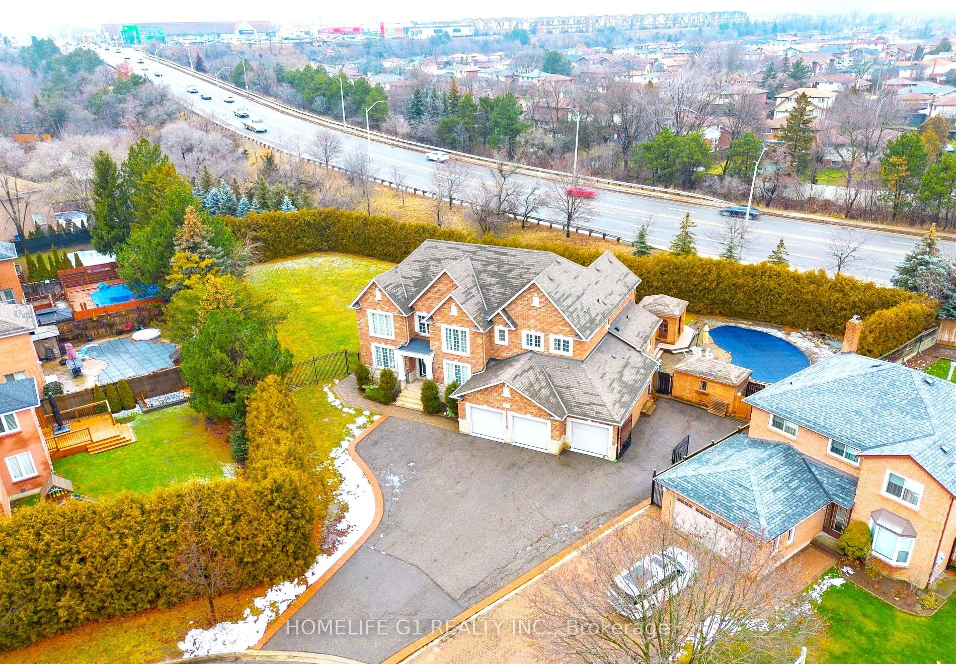 2489 Olinda Court