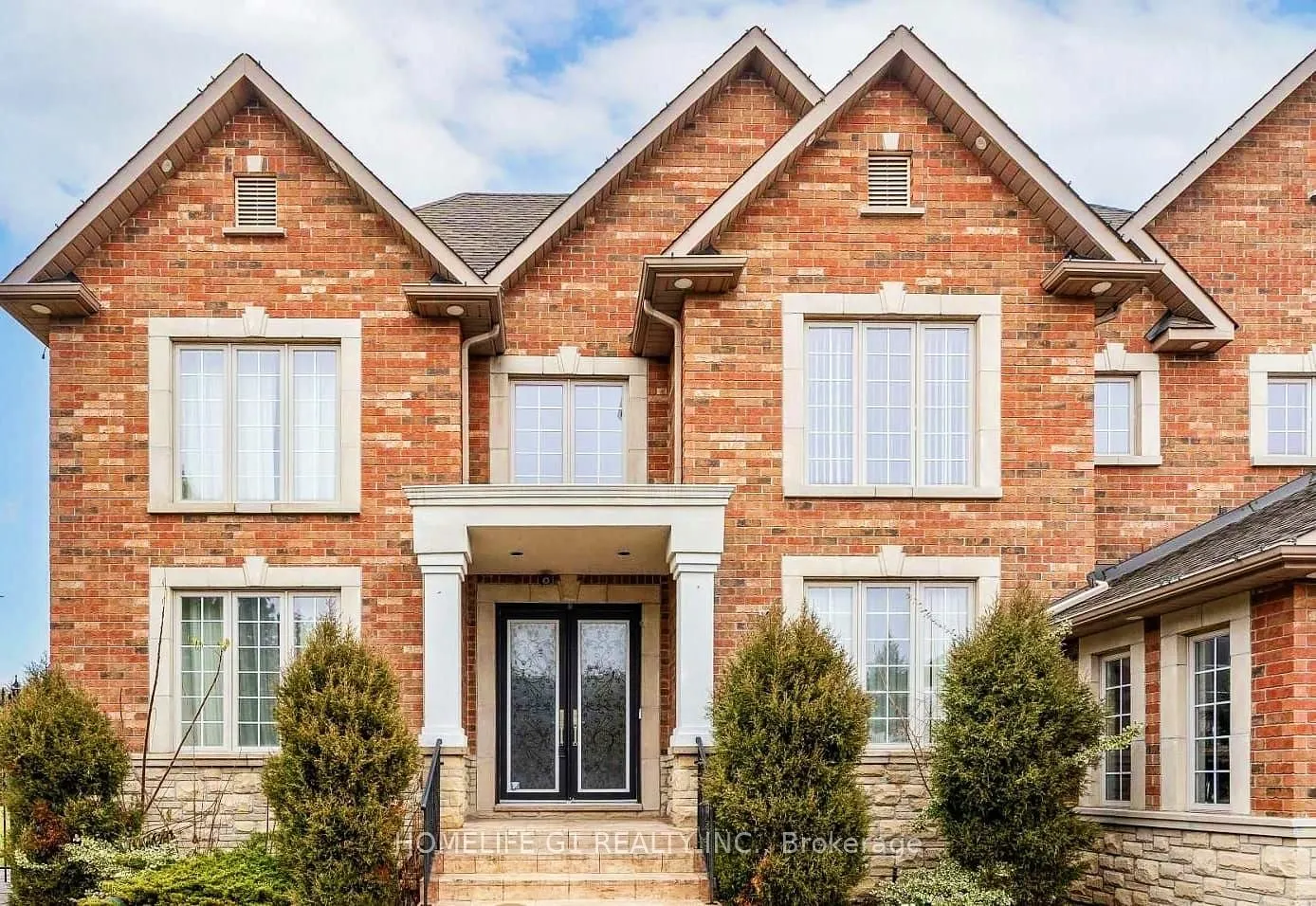 2489 Olinda Court